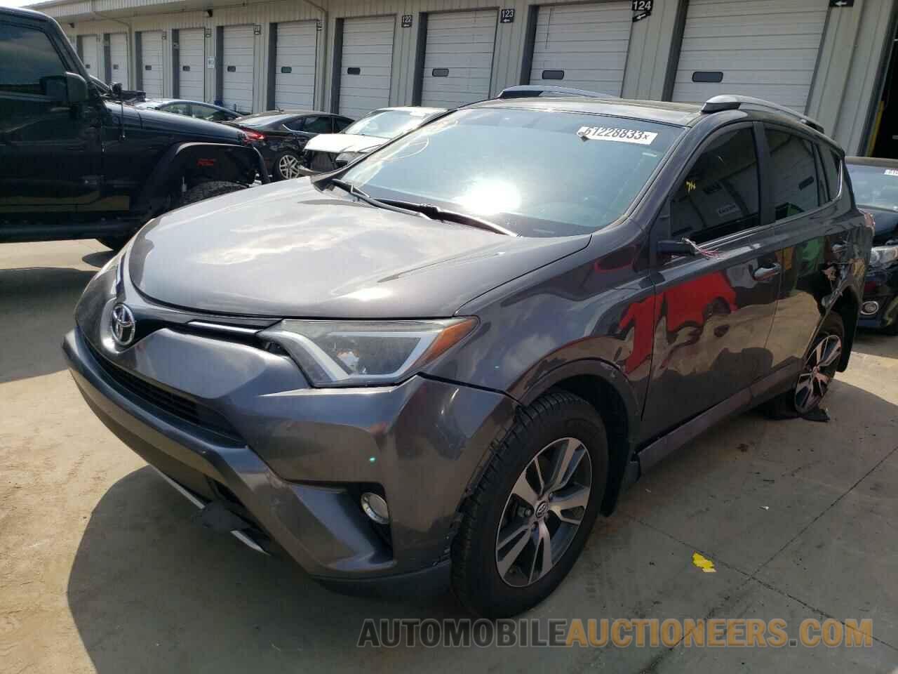 2T3RFREV2GW479994 TOYOTA RAV4 2016