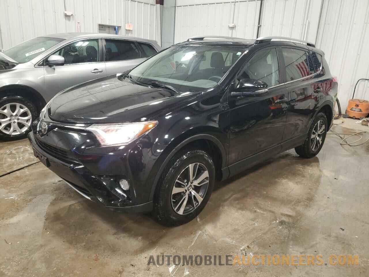 2T3RFREV2HW578588 TOYOTA RAV4 2017