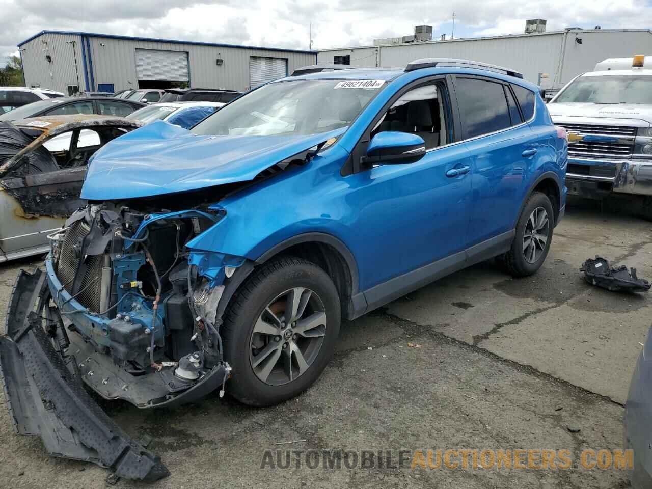 2T3RFREV2HW614330 TOYOTA RAV4 2017