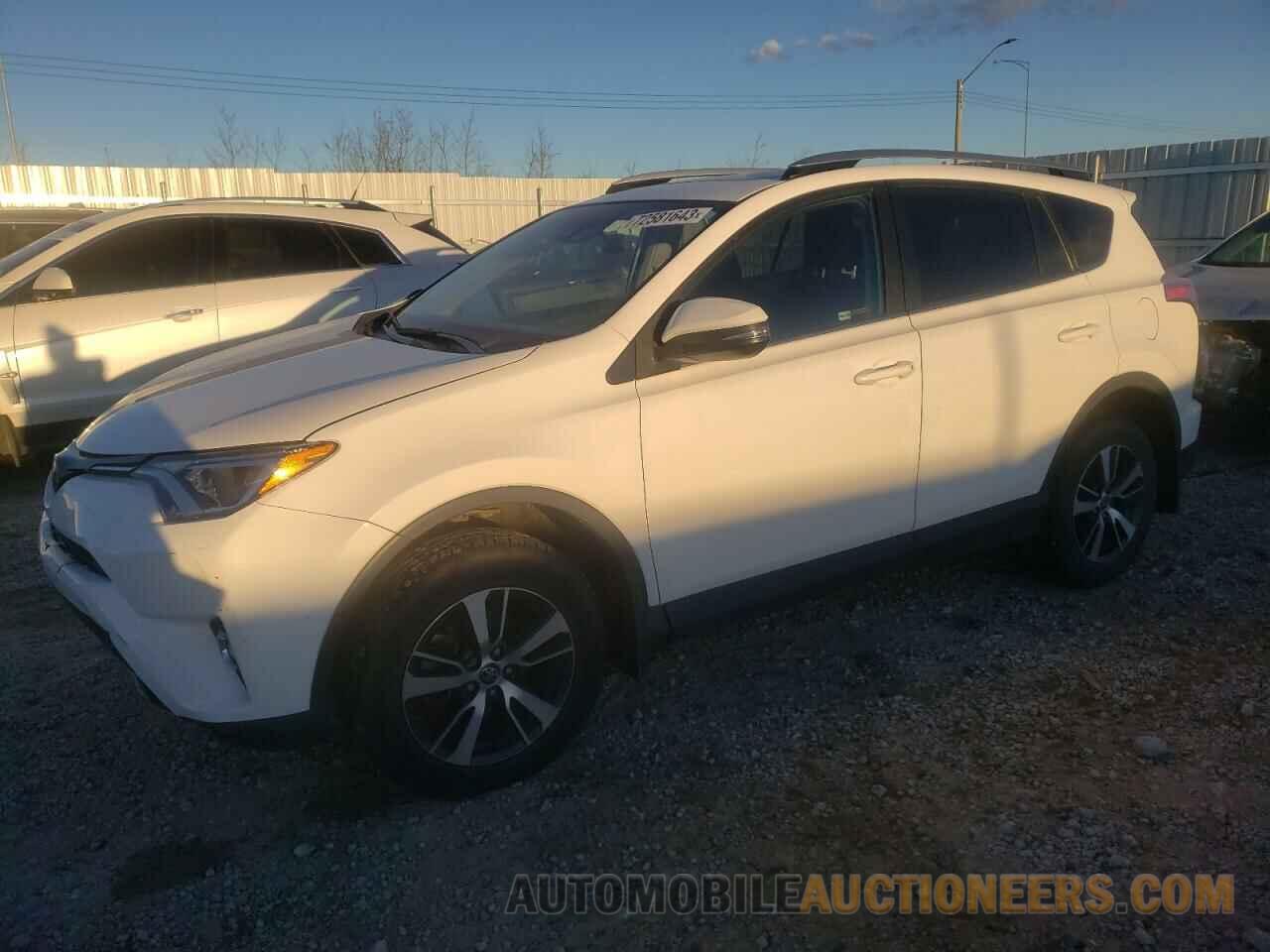 2T3RFREV2HW627773 TOYOTA RAV4 2017