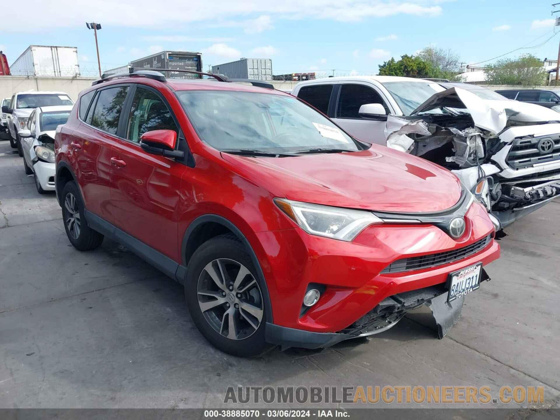 2T3RFREV2HW673328 TOYOTA RAV4 2017