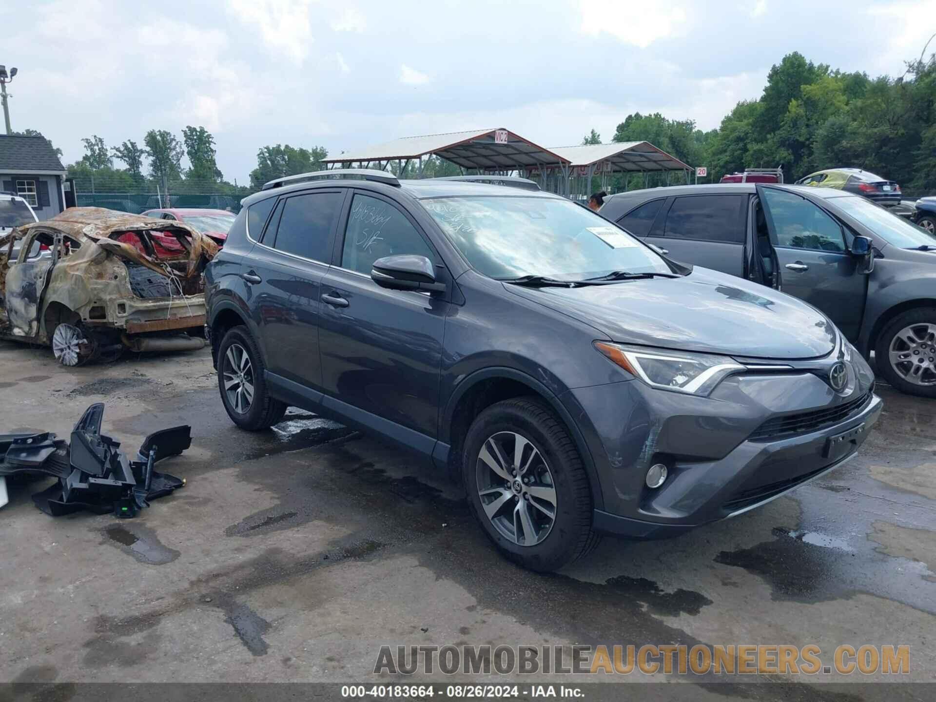 2T3RFREV2HW675676 TOYOTA RAV4 2017