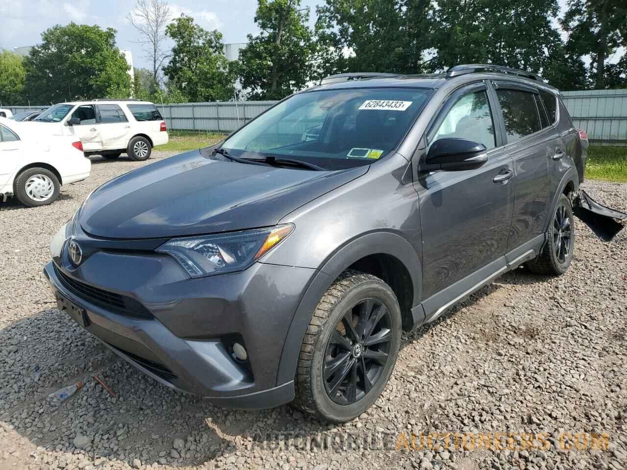 2T3RFREV2JW696839 TOYOTA RAV4 2018