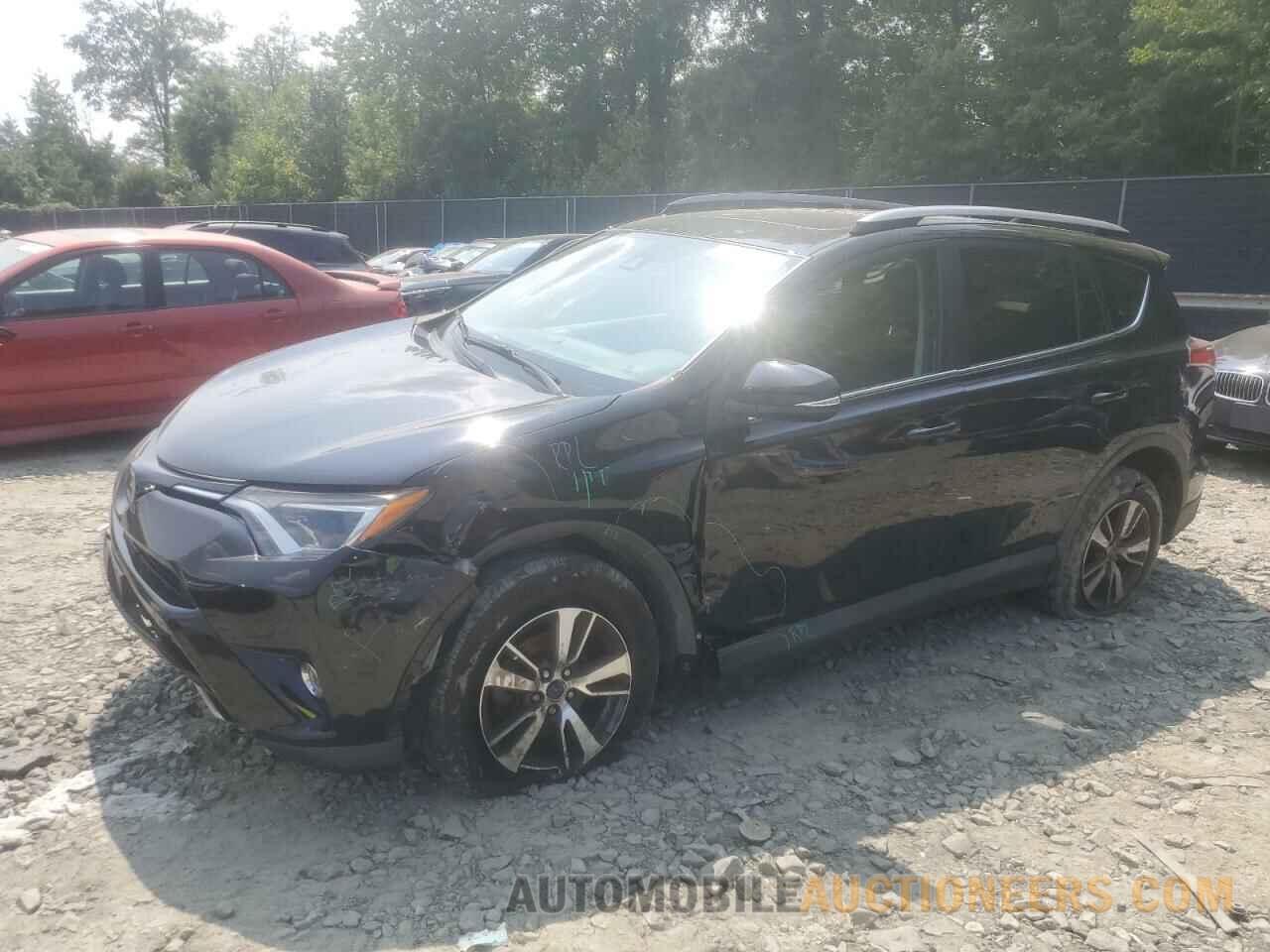 2T3RFREV2JW705670 TOYOTA RAV4 2018