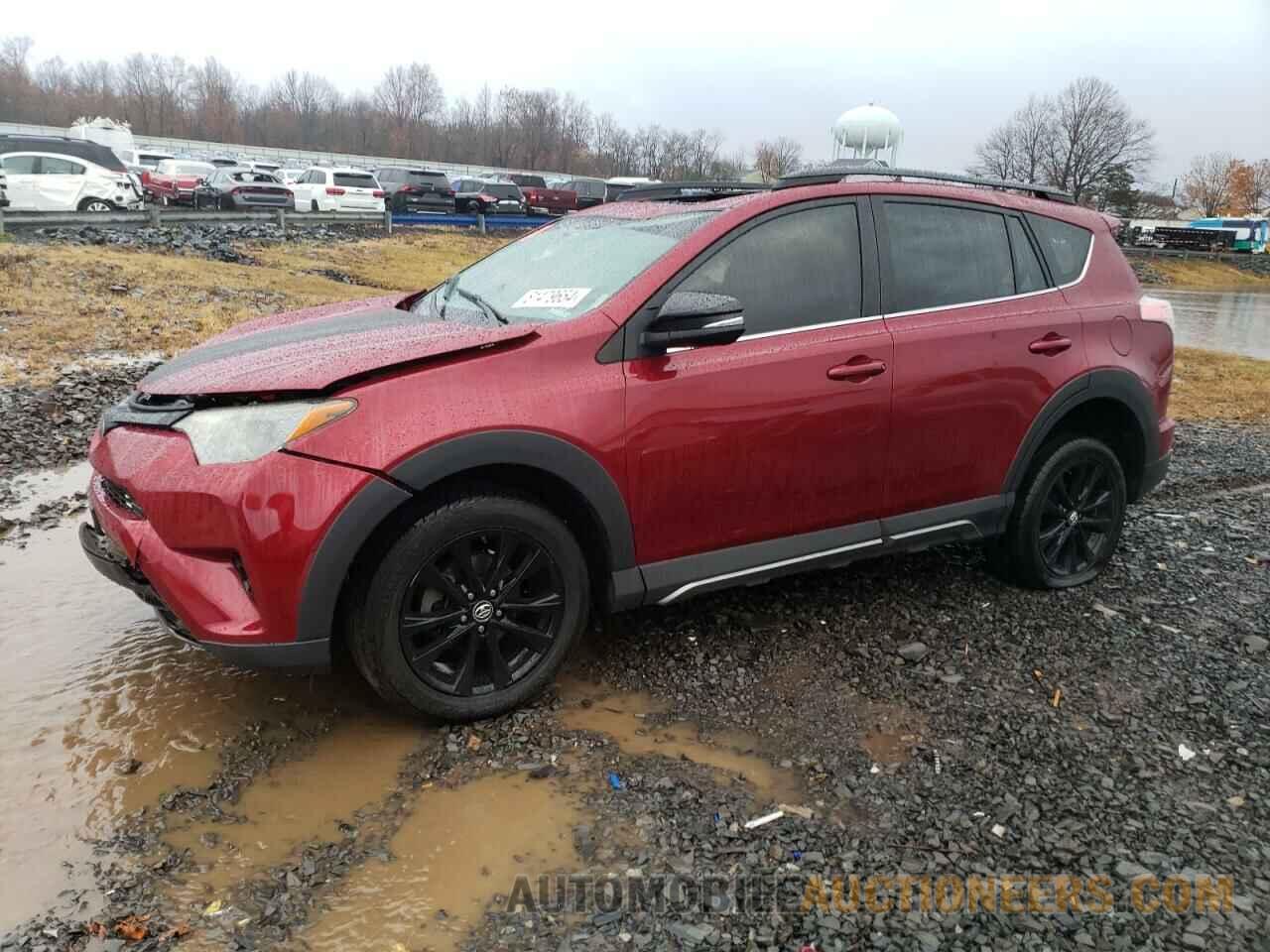 2T3RFREV2JW709427 TOYOTA RAV4 2018