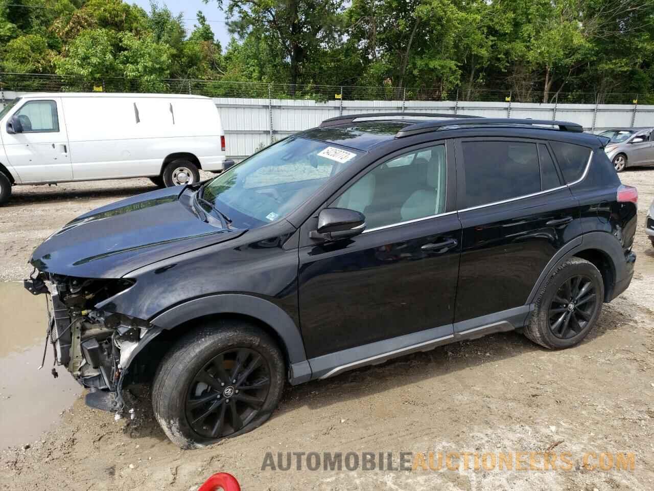 2T3RFREV2JW724073 TOYOTA RAV4 2018