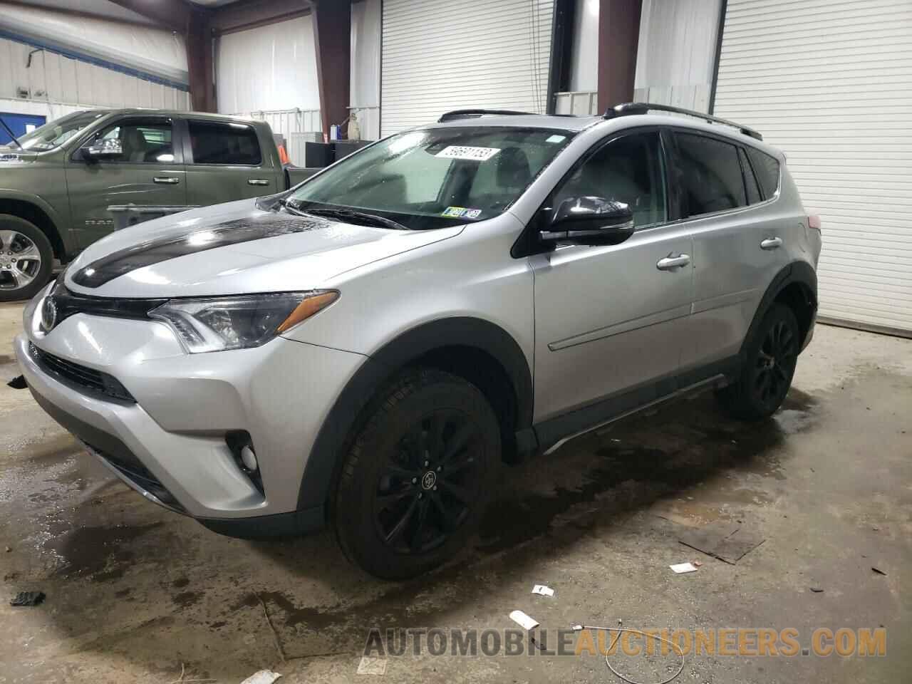 2T3RFREV2JW738300 TOYOTA RAV4 2018