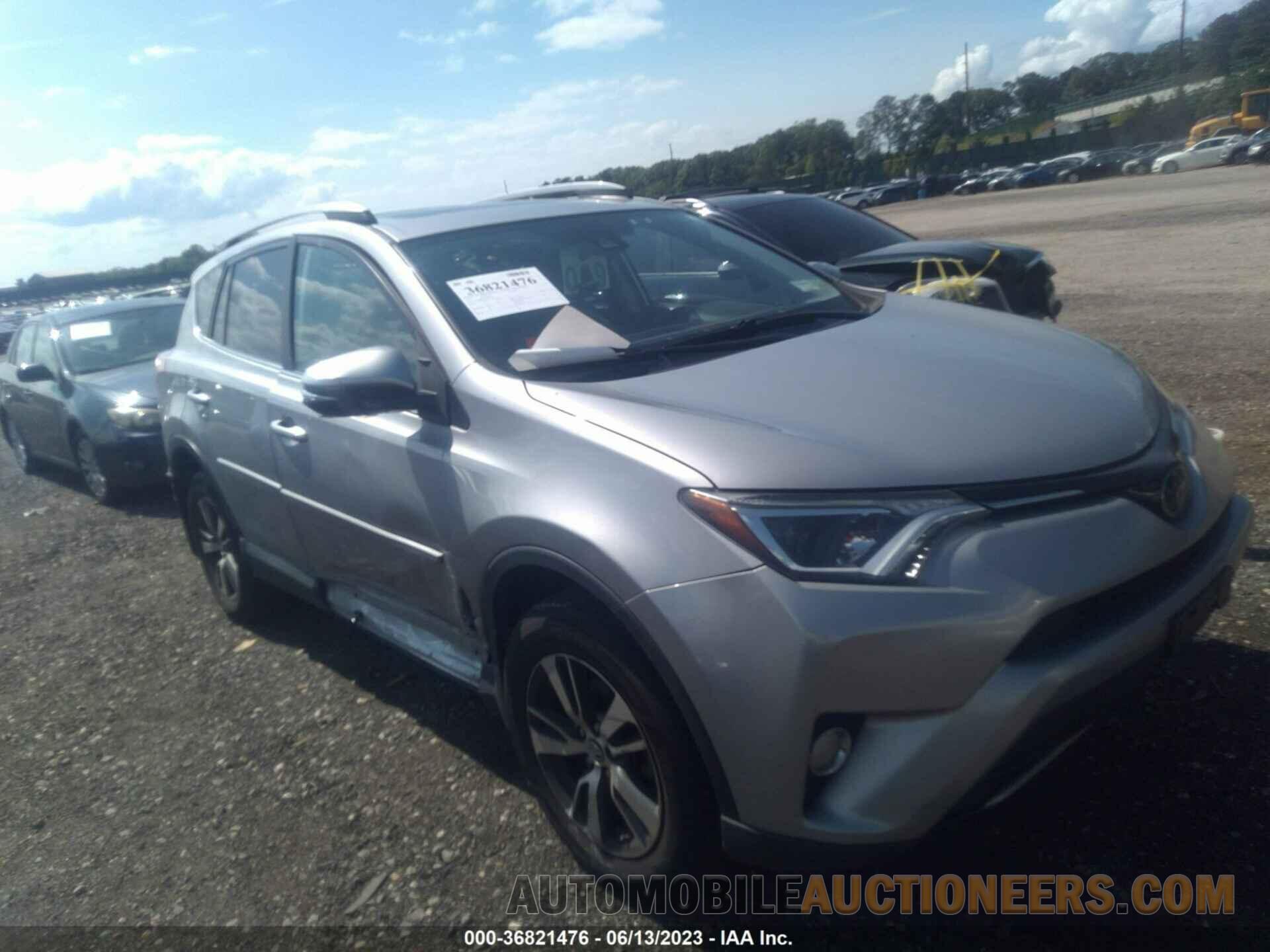 2T3RFREV2JW742038 TOYOTA RAV4 2018