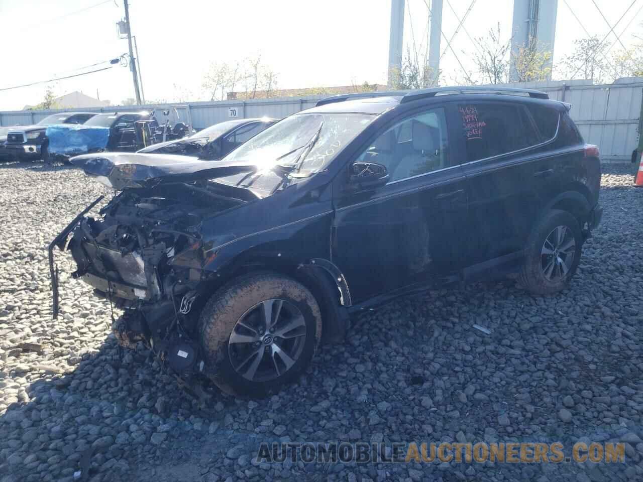 2T3RFREV2JW757882 TOYOTA RAV4 2018