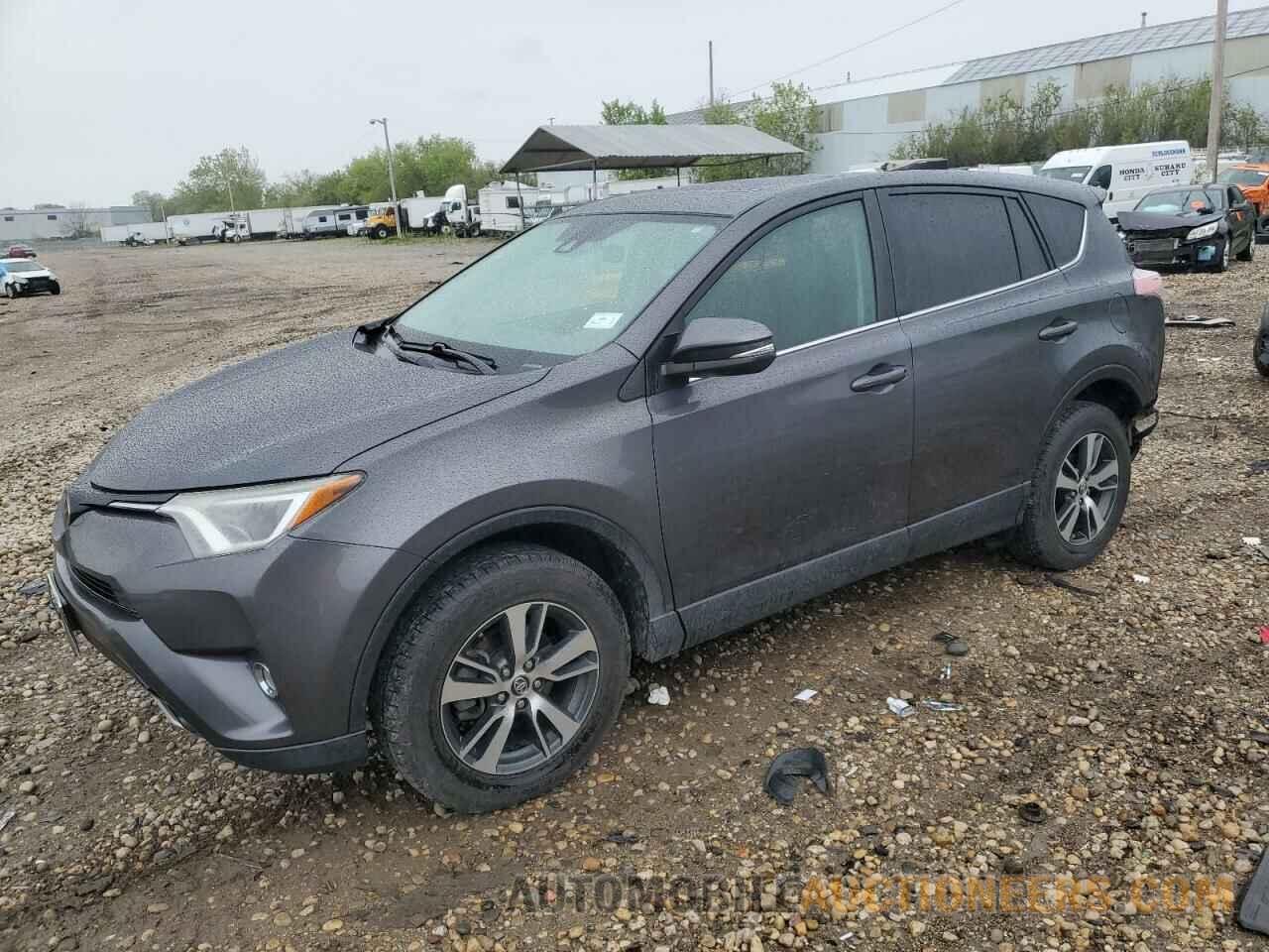 2T3RFREV2JW789425 TOYOTA RAV4 2018