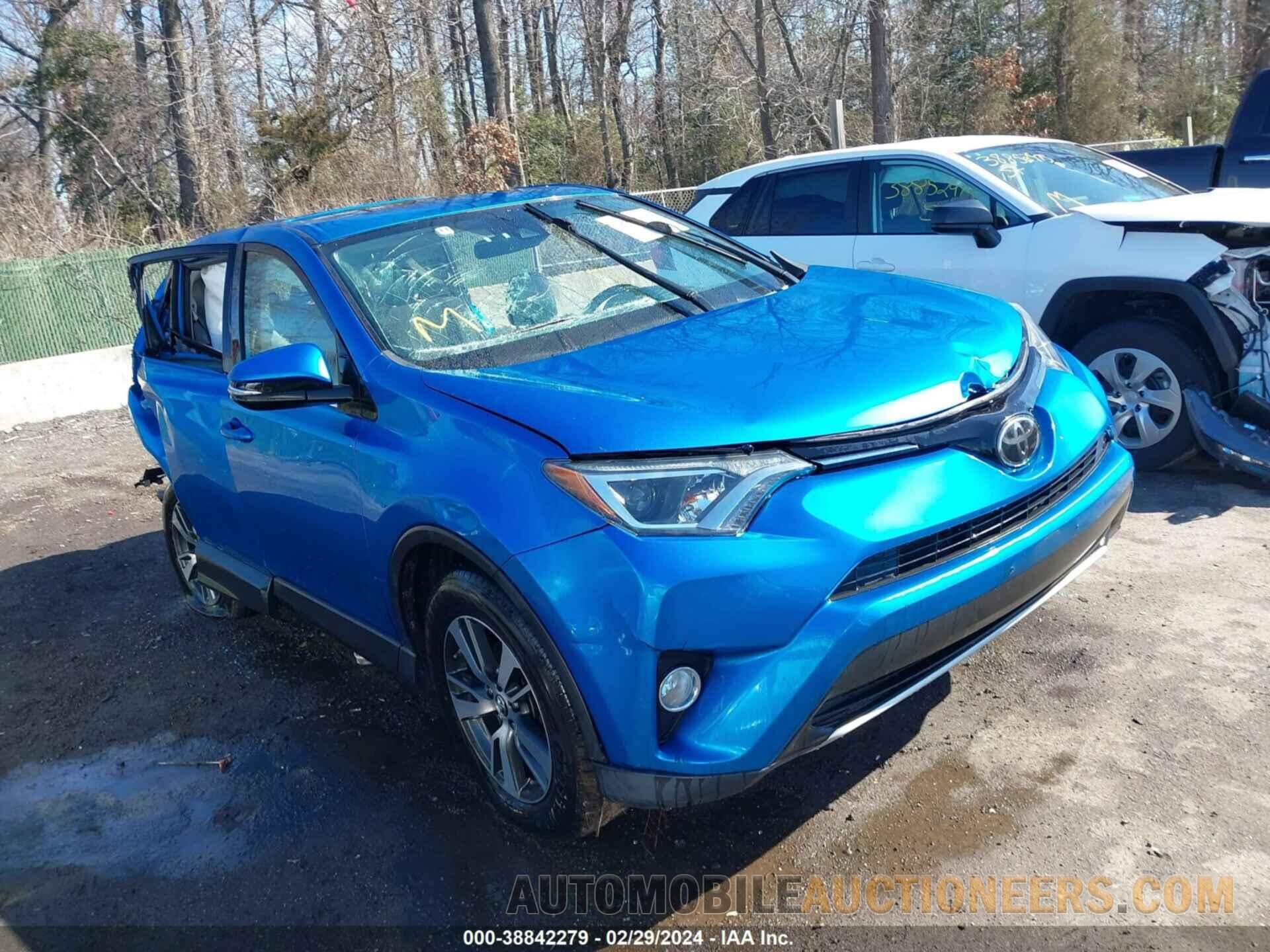 2T3RFREV2JW799789 TOYOTA RAV4 2018