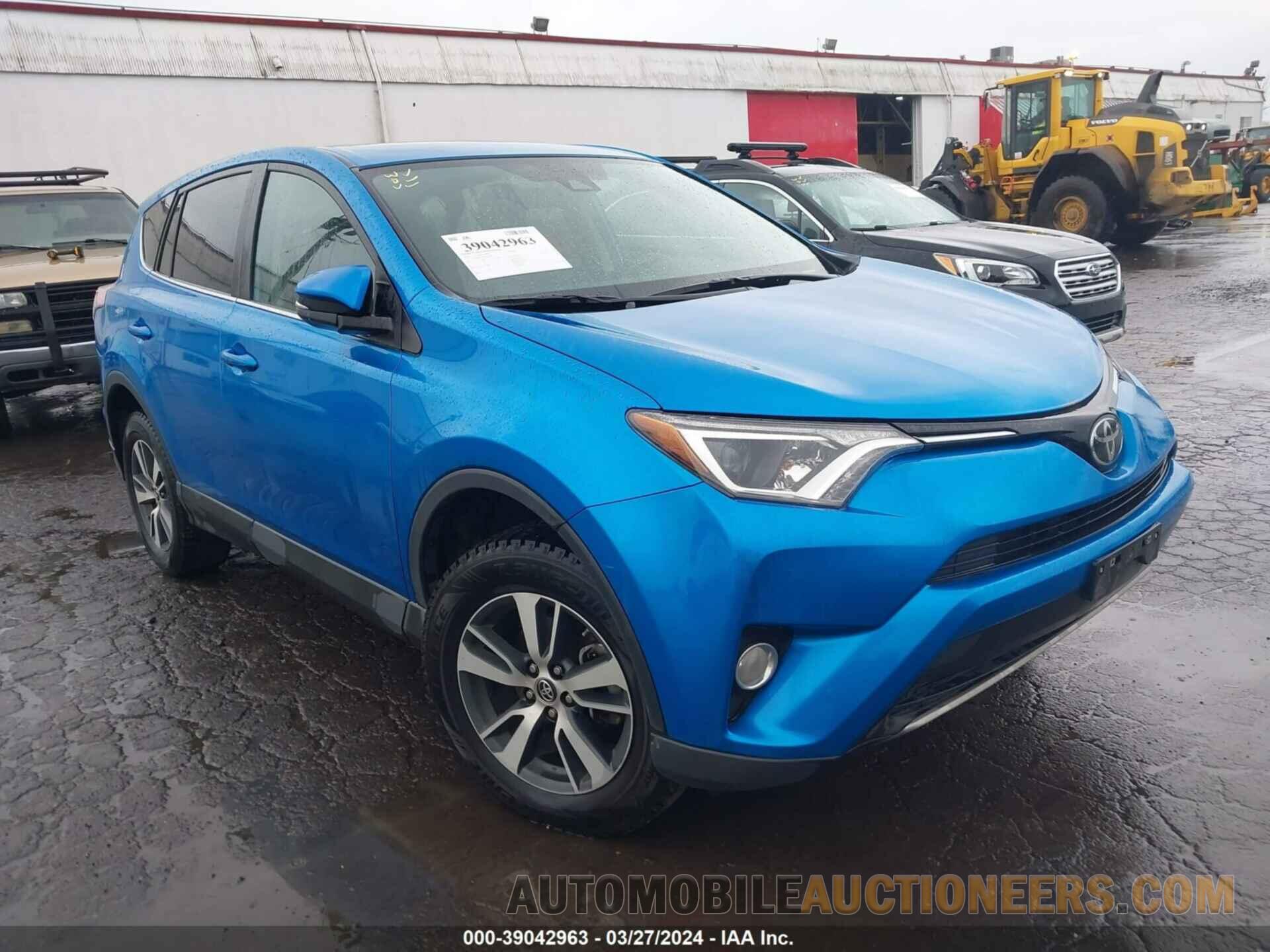 2T3RFREV2JW803100 TOYOTA RAV4 2018