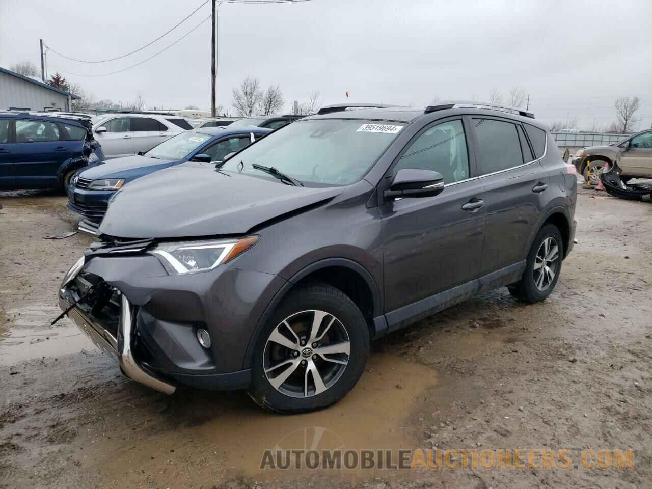 2T3RFREV2JW804652 TOYOTA RAV4 2018