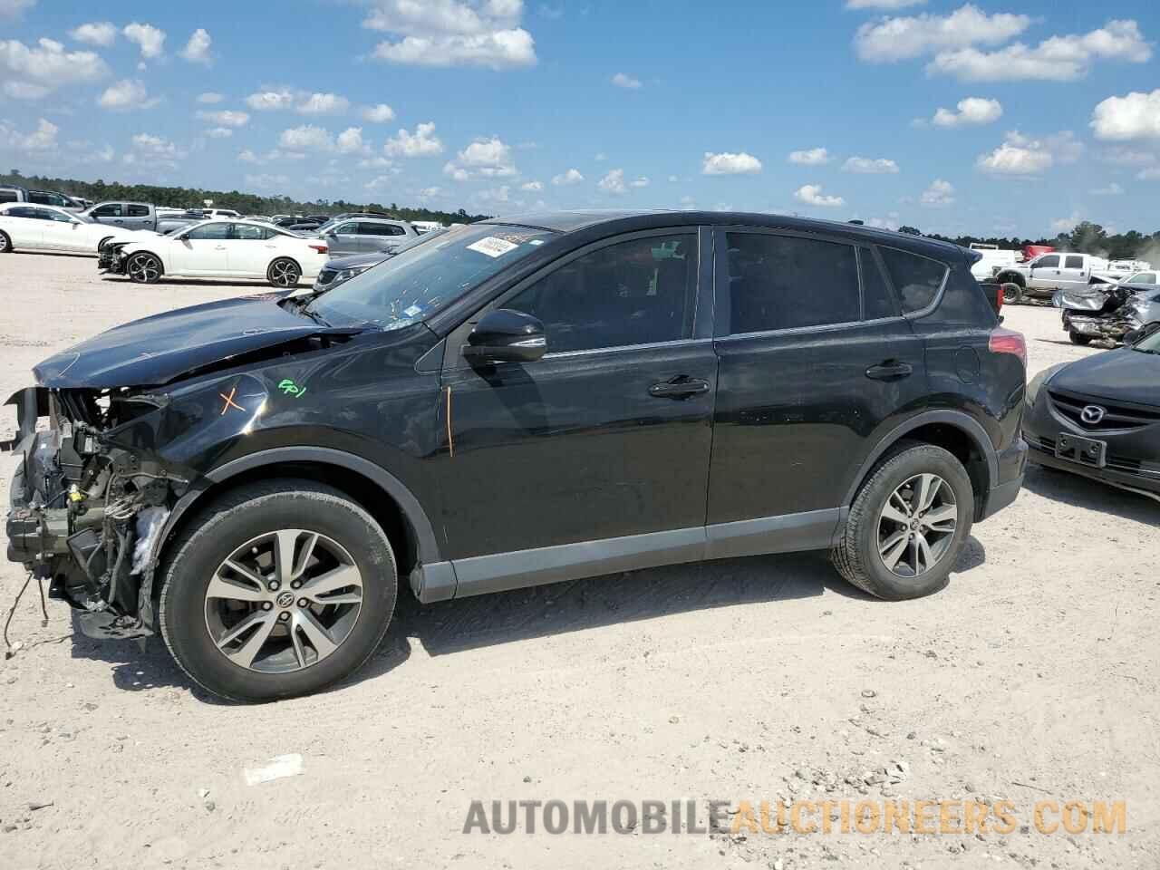 2T3RFREV2JW810712 TOYOTA RAV4 2018