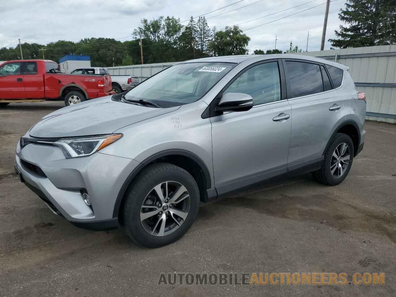 2T3RFREV2JW814856 TOYOTA RAV4 2018