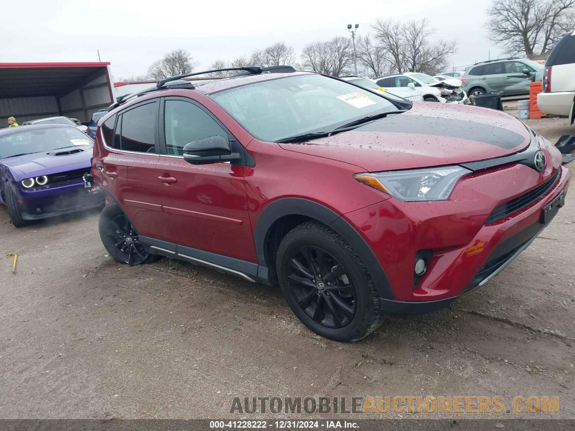 2T3RFREV2JW817806 TOYOTA RAV4 2018