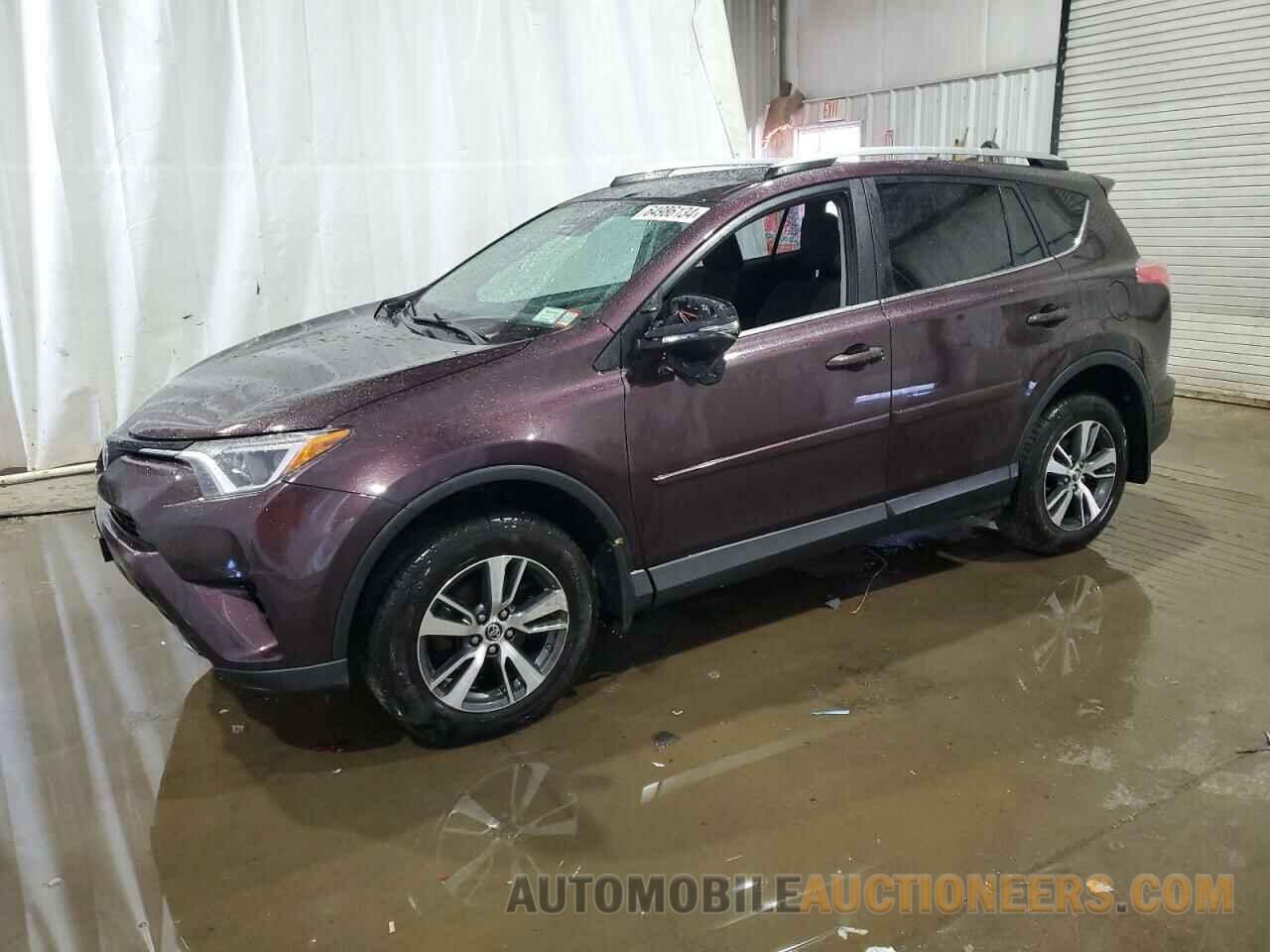 2T3RFREV2JW842298 TOYOTA RAV4 2018