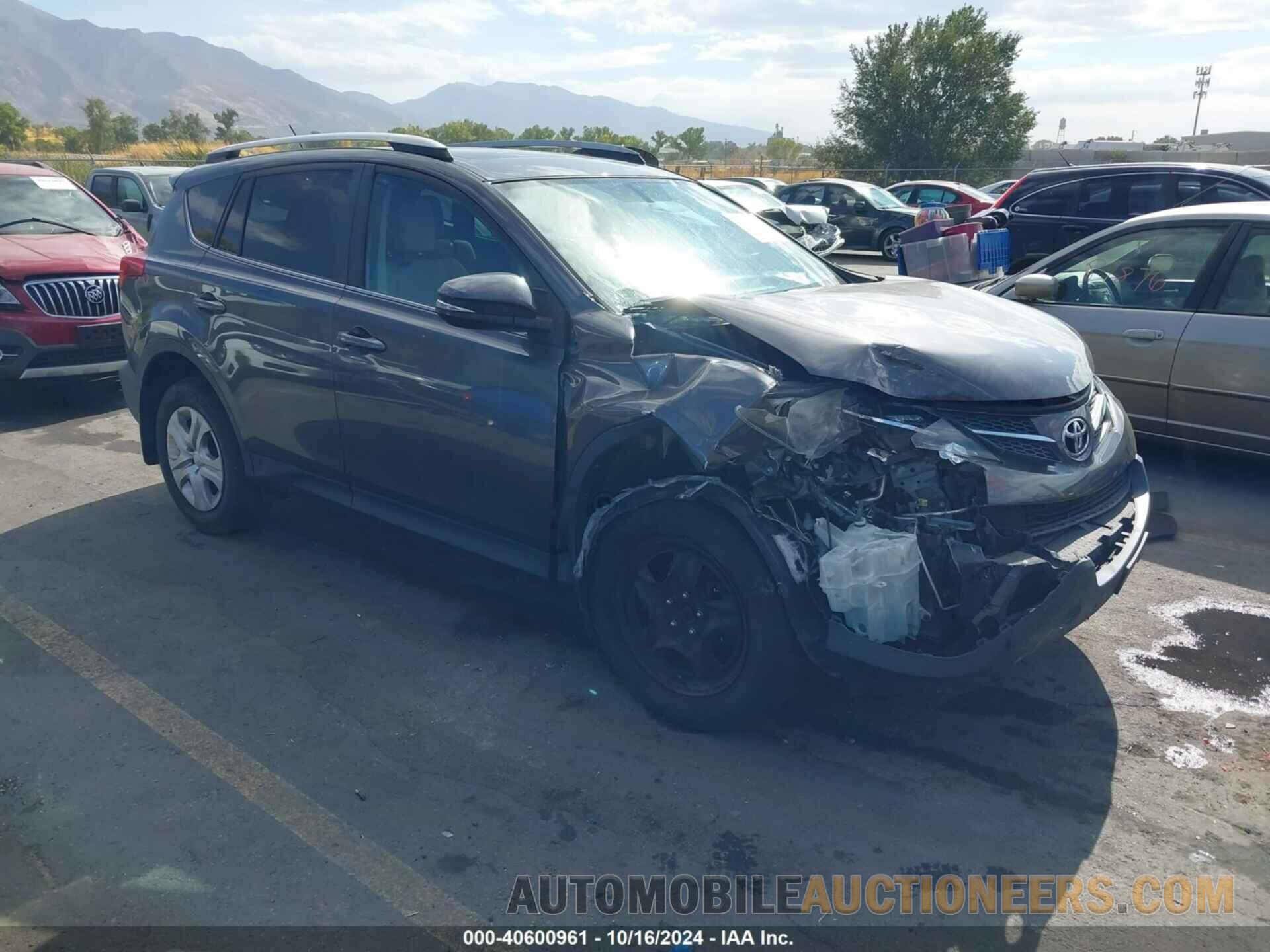 2T3RFREV3FW236726 TOYOTA RAV4 2015