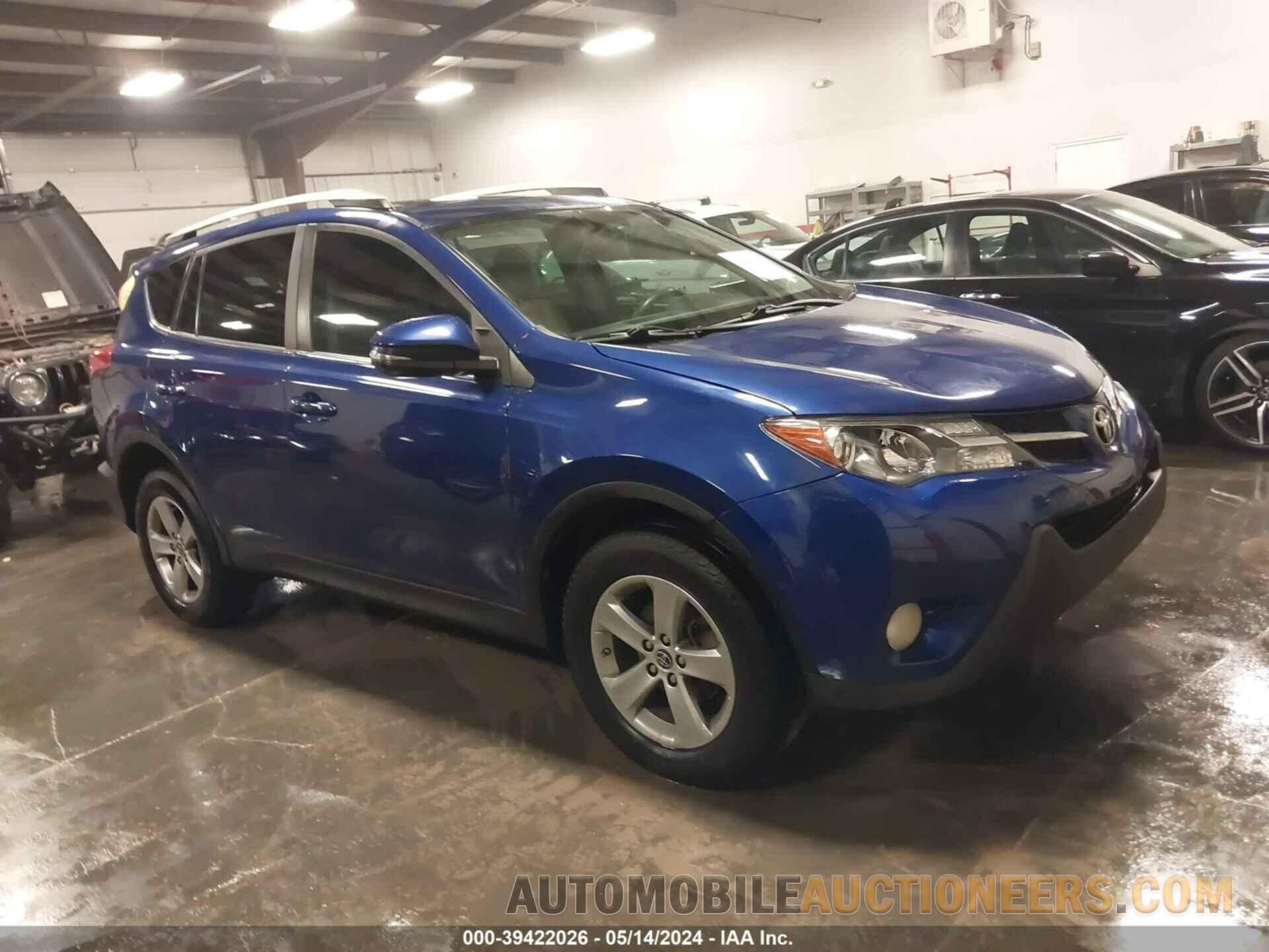 2T3RFREV3FW238573 TOYOTA RAV4 2015