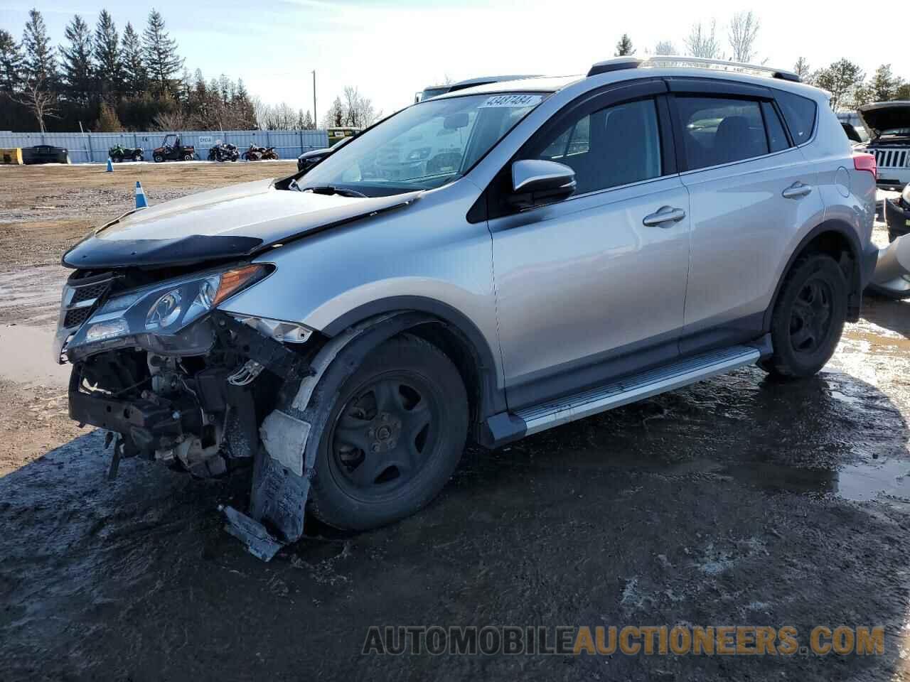 2T3RFREV3FW275137 TOYOTA RAV4 2015