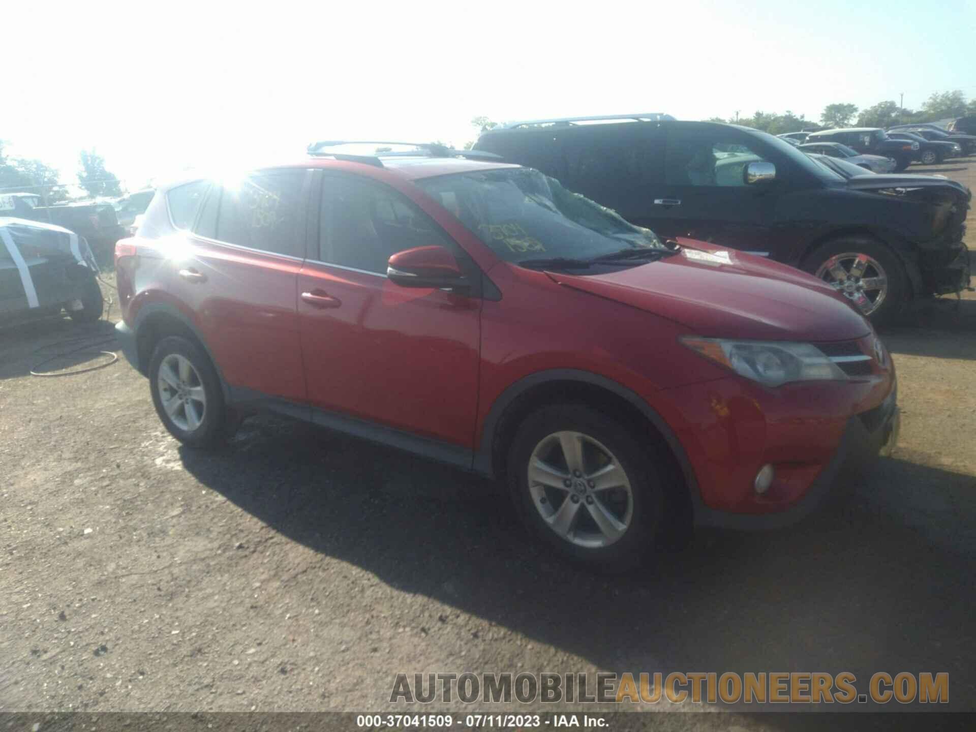 2T3RFREV3FW344389 TOYOTA RAV4 2015