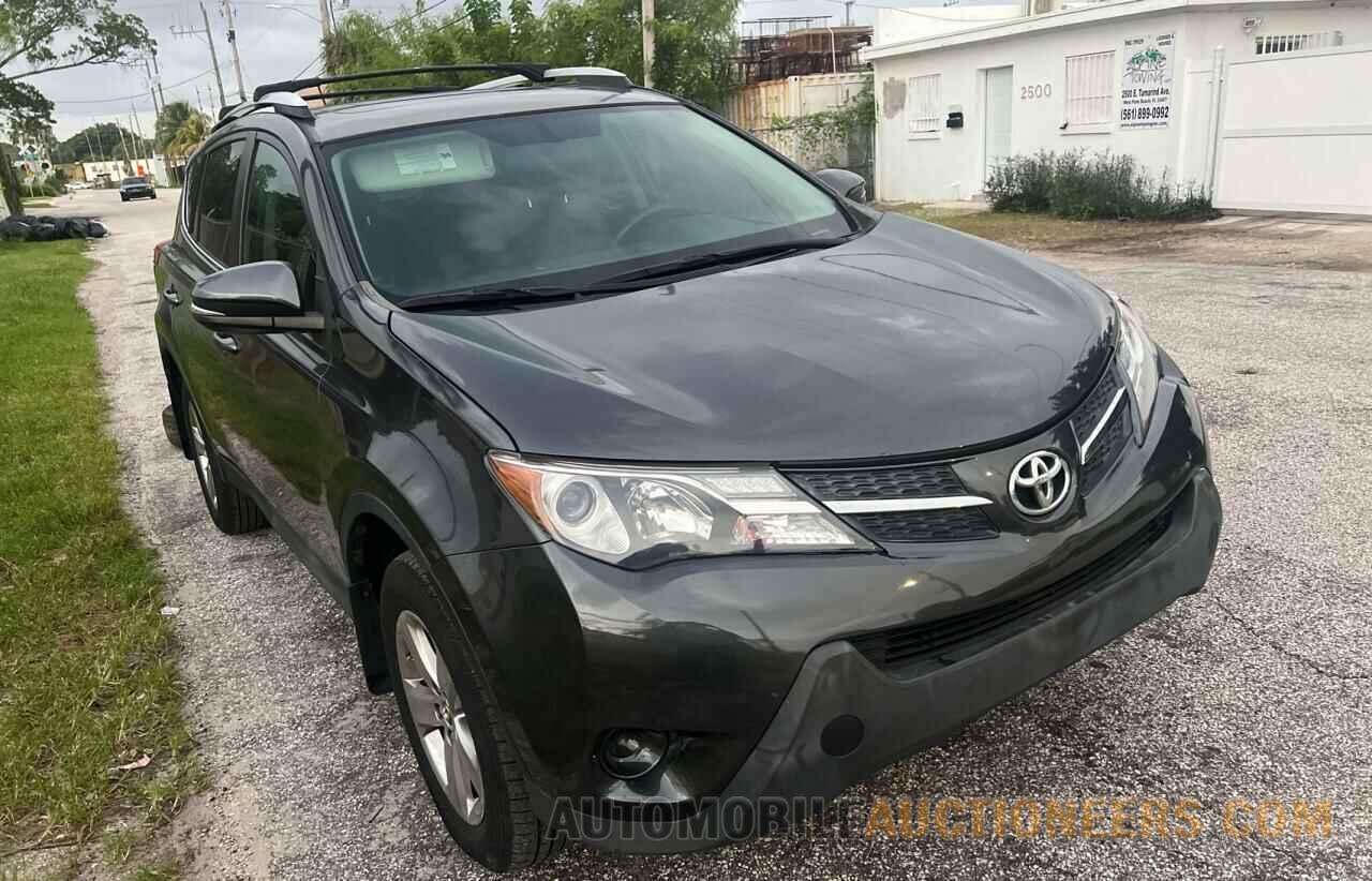 2T3RFREV3FW374749 TOYOTA RAV4 2015