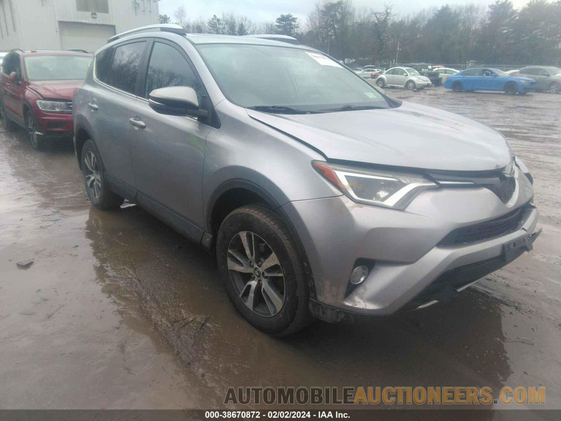 2T3RFREV3GW427564 TOYOTA RAV4 2016