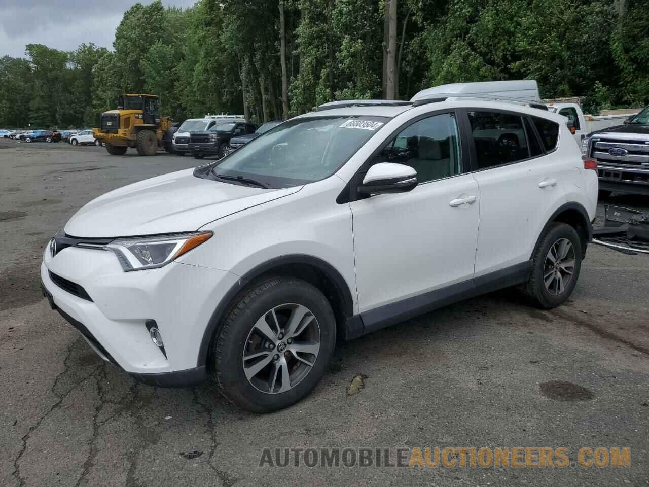 2T3RFREV3GW479616 TOYOTA RAV4 2016