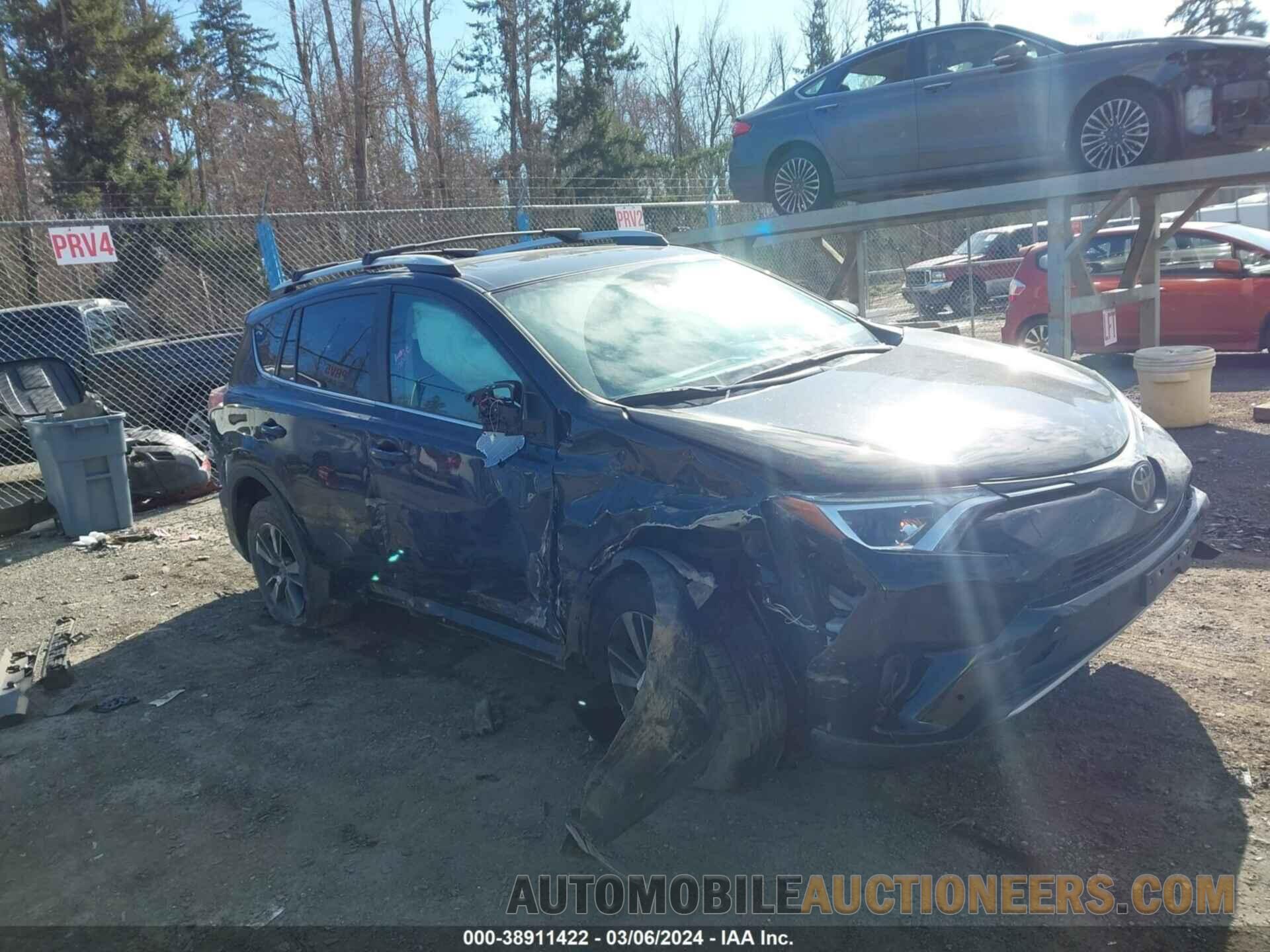 2T3RFREV3GW534016 TOYOTA RAV4 2016