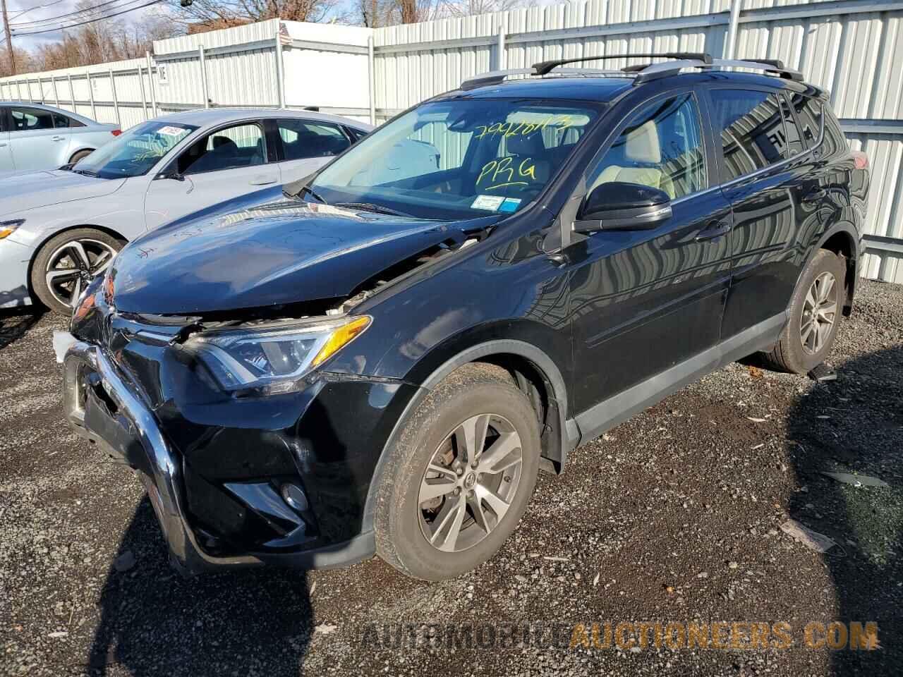 2T3RFREV3HW544126 TOYOTA RAV4 2017