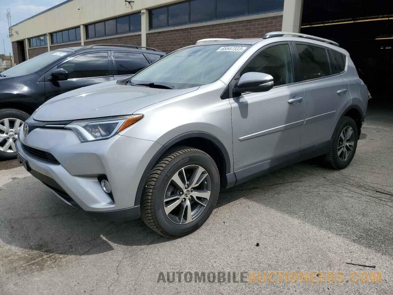 2T3RFREV3HW593469 TOYOTA RAV4 2017