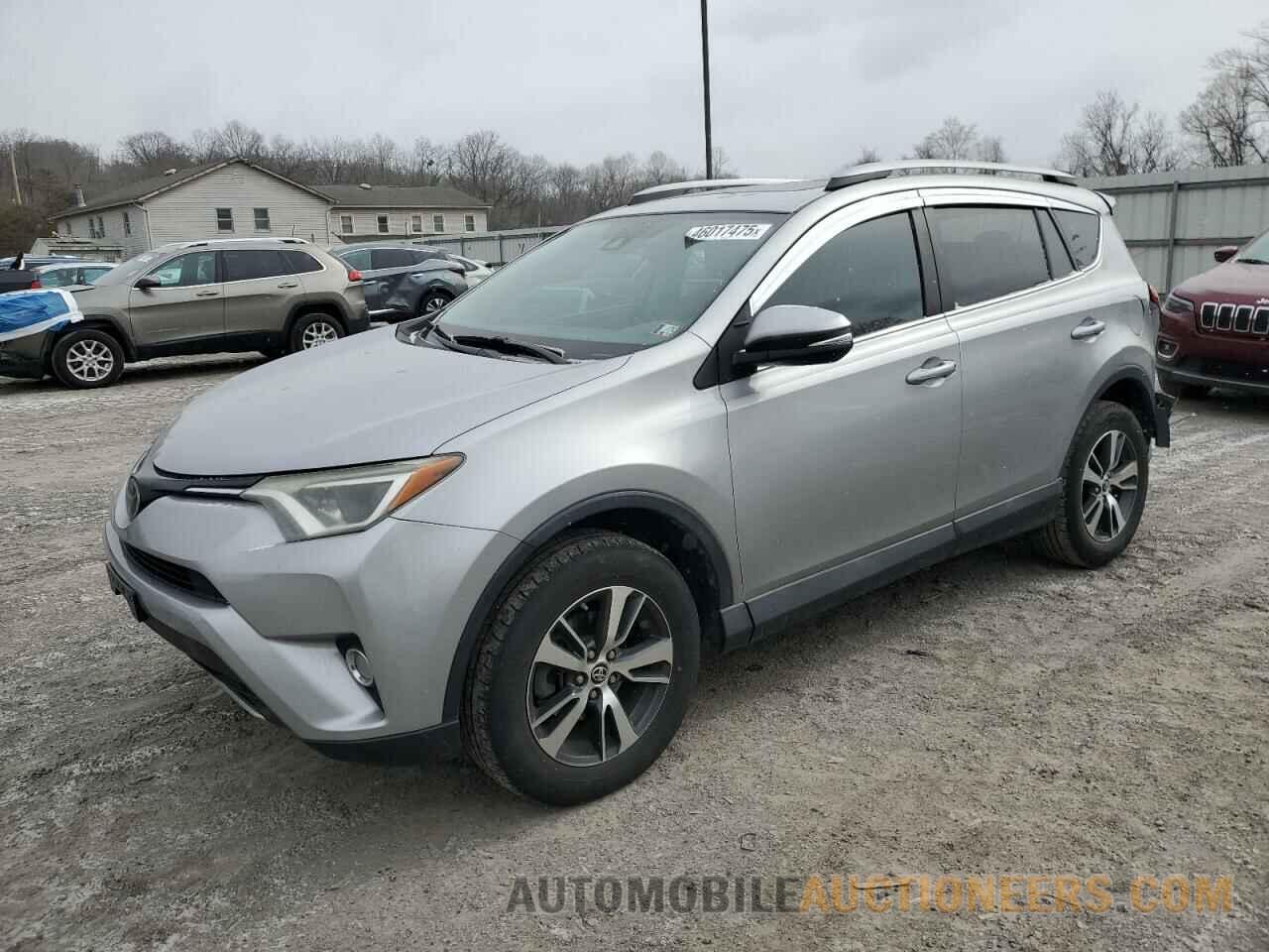 2T3RFREV3HW611095 TOYOTA RAV4 2017