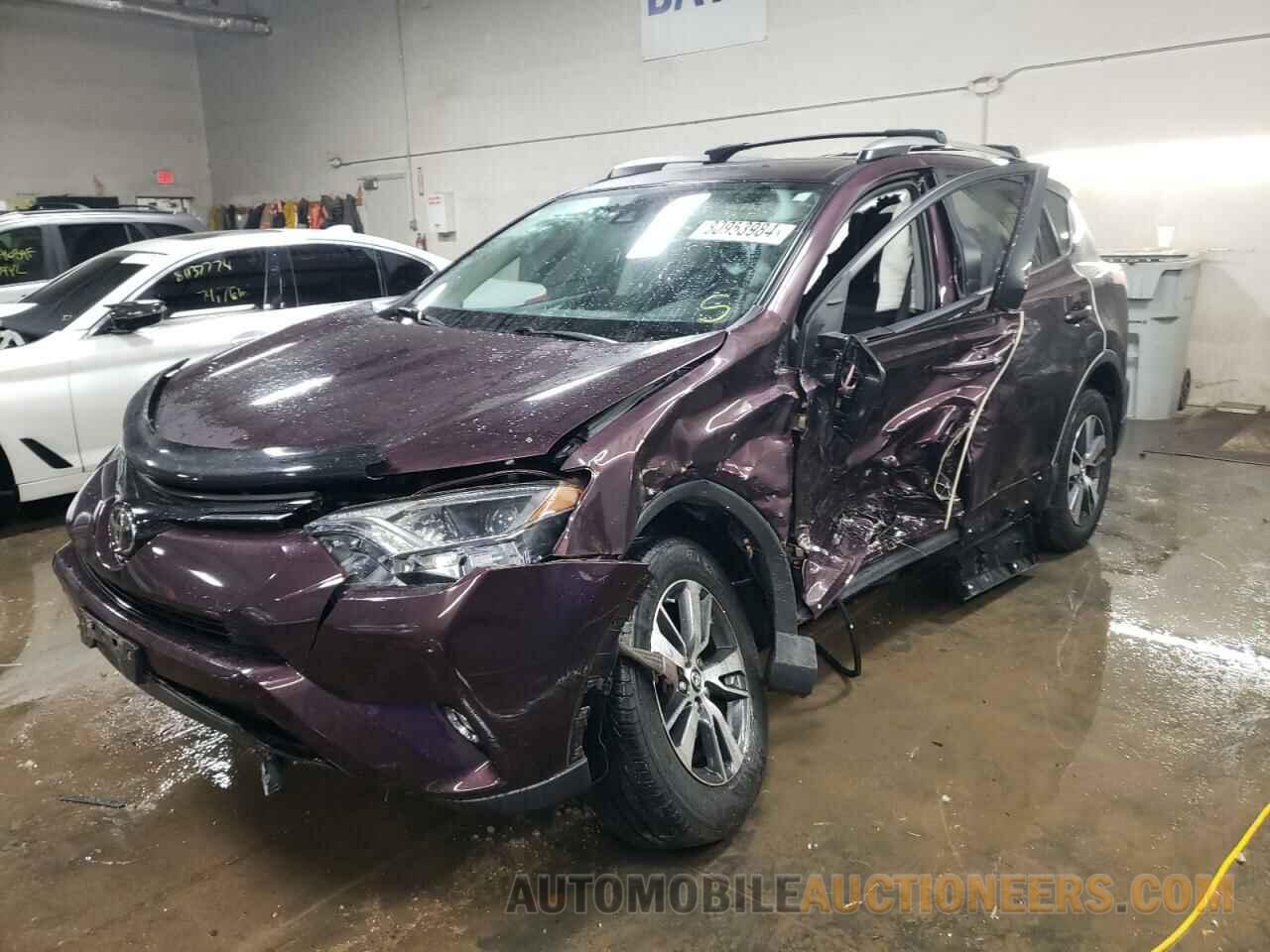 2T3RFREV3HW620377 TOYOTA RAV4 2017