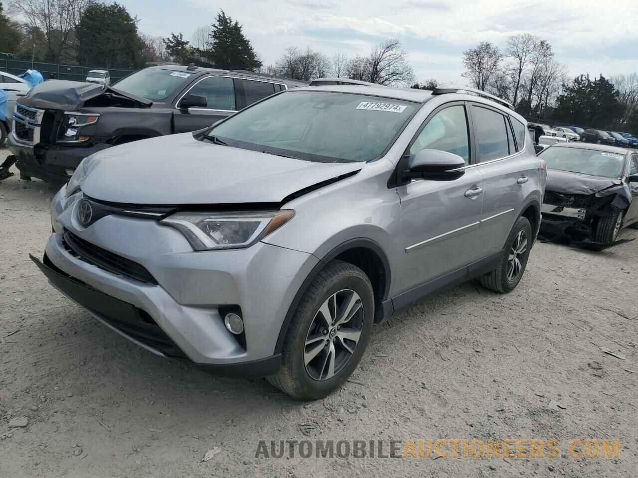 2T3RFREV3HW633159 TOYOTA RAV4 2017