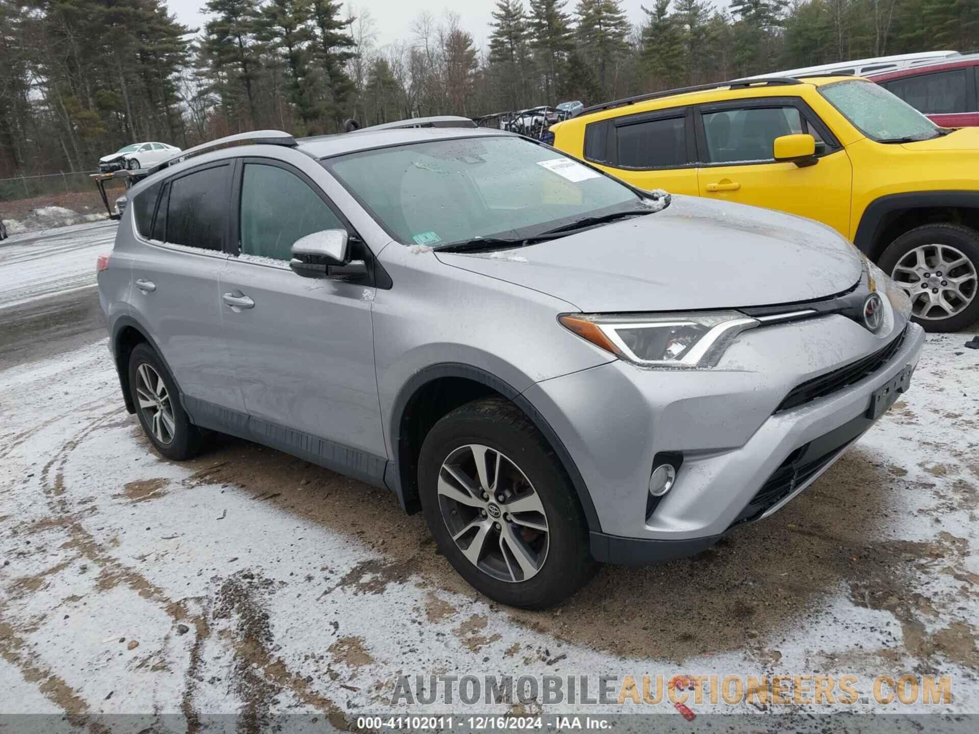 2T3RFREV3HW685195 TOYOTA RAV4 2017