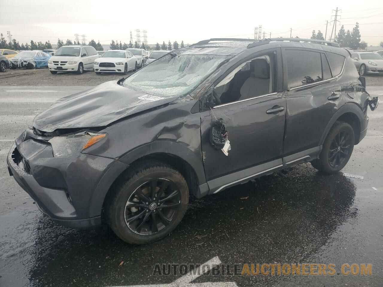 2T3RFREV3JW702826 TOYOTA RAV4 2018