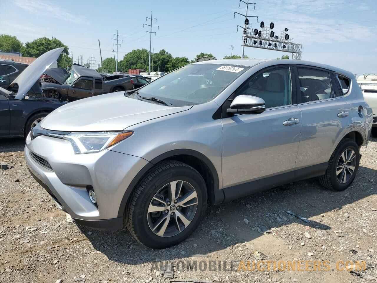 2T3RFREV3JW709906 TOYOTA RAV4 2018