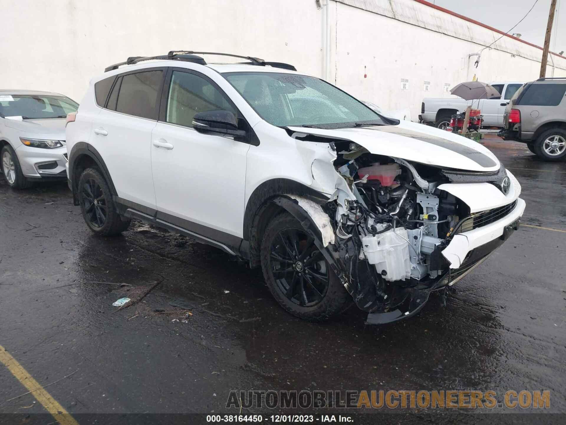 2T3RFREV3JW721182 TOYOTA RAV4 2018