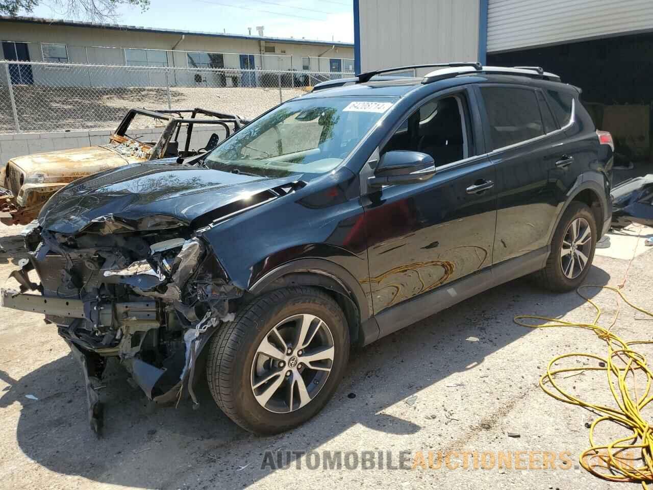 2T3RFREV3JW732876 TOYOTA RAV4 2018