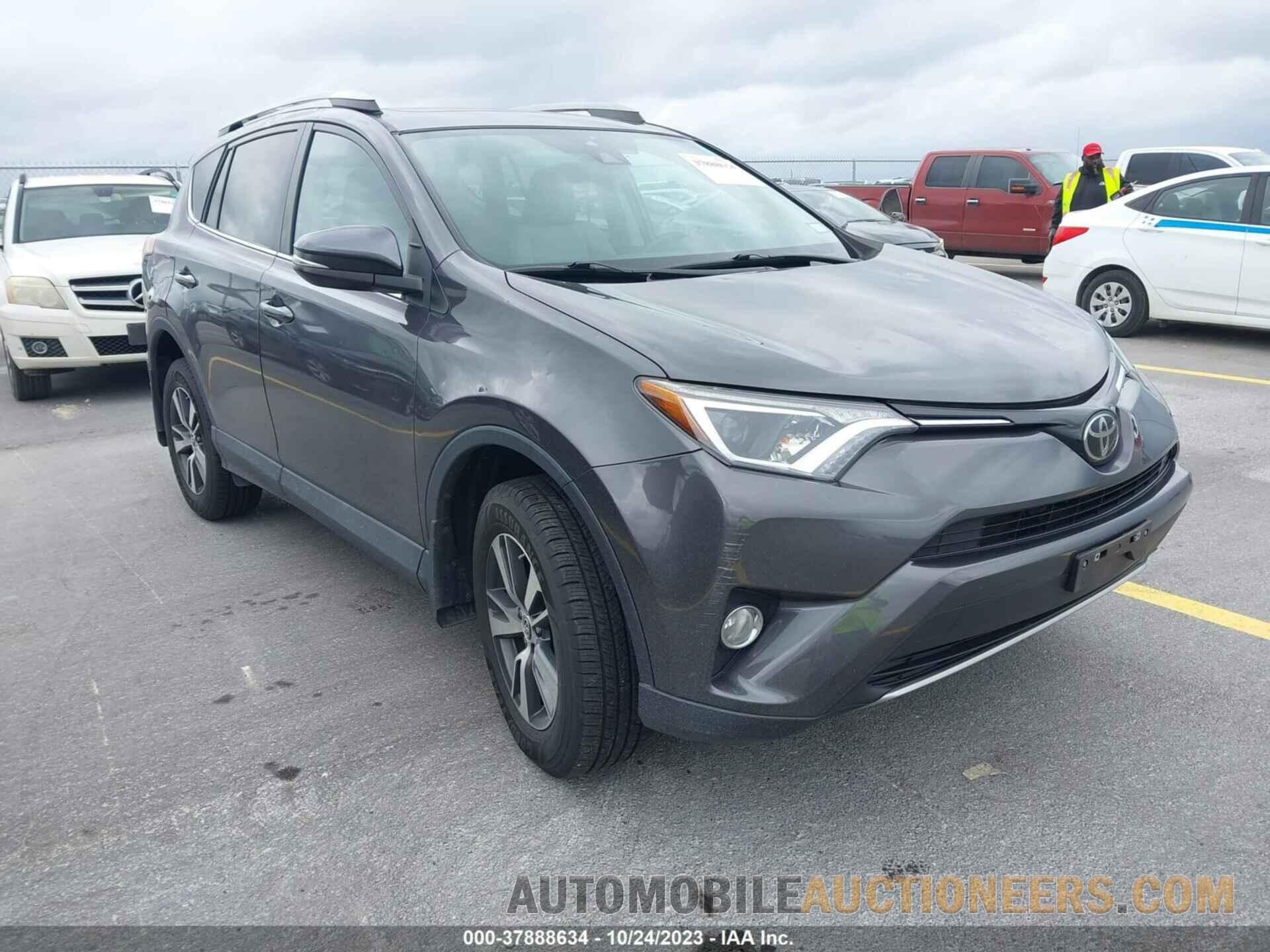 2T3RFREV3JW743134 TOYOTA RAV4 2018