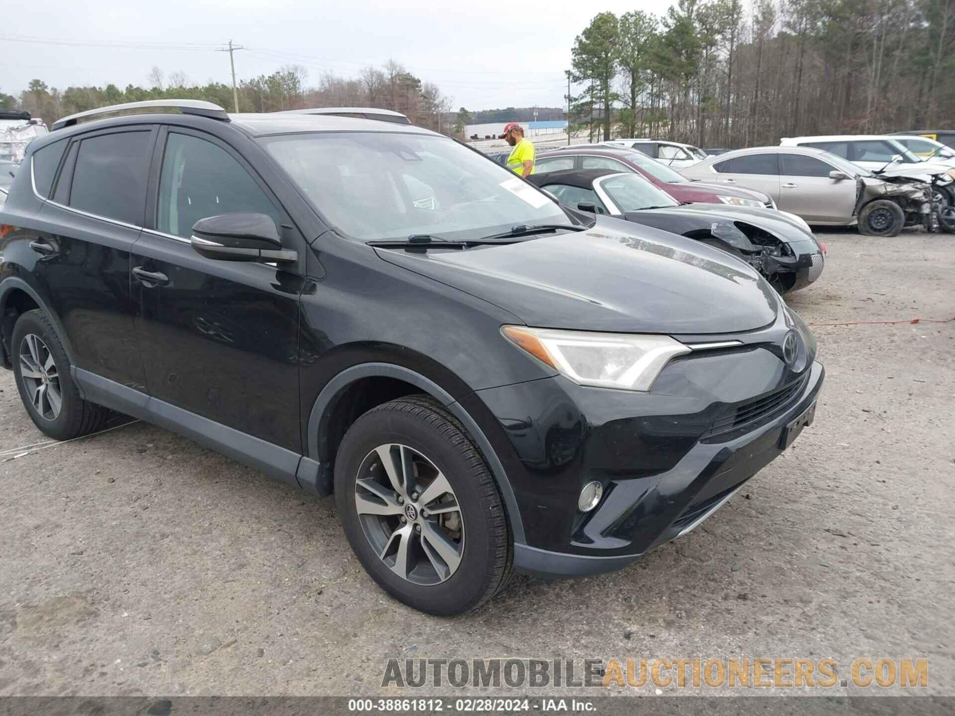 2T3RFREV3JW799560 TOYOTA RAV4 2018