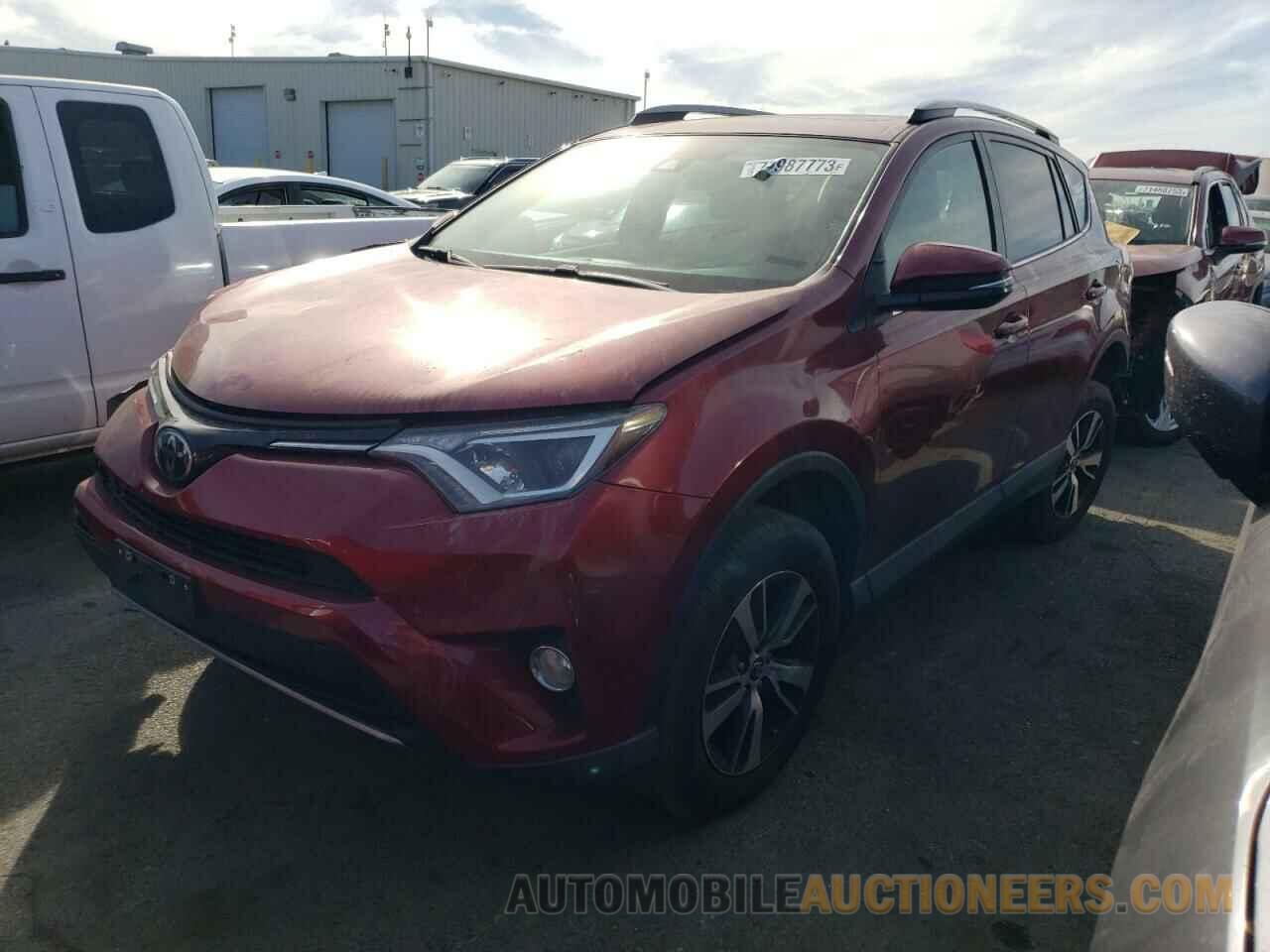 2T3RFREV3JW800657 TOYOTA RAV4 2018