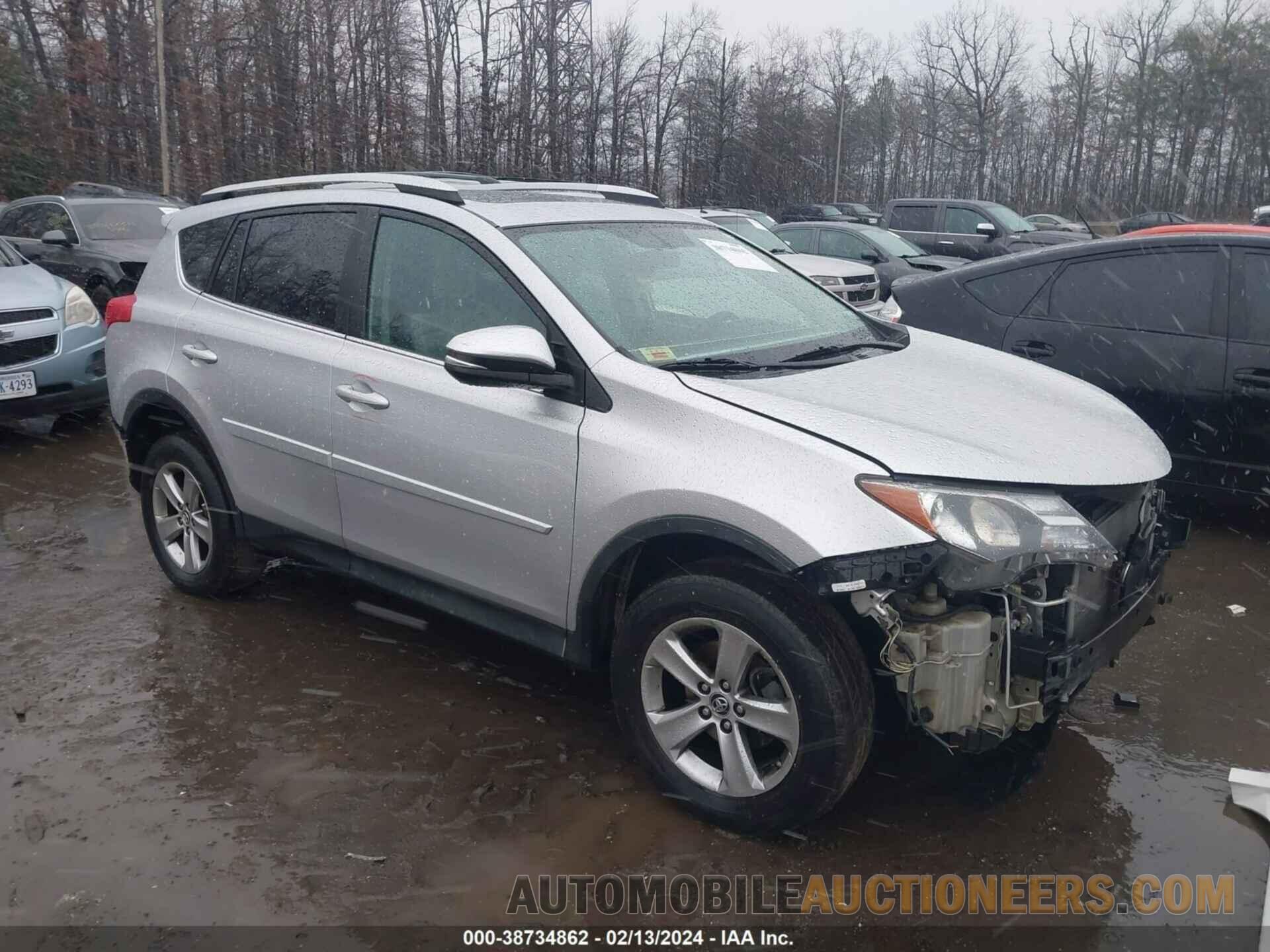 2T3RFREV4FW233589 TOYOTA RAV4 2015