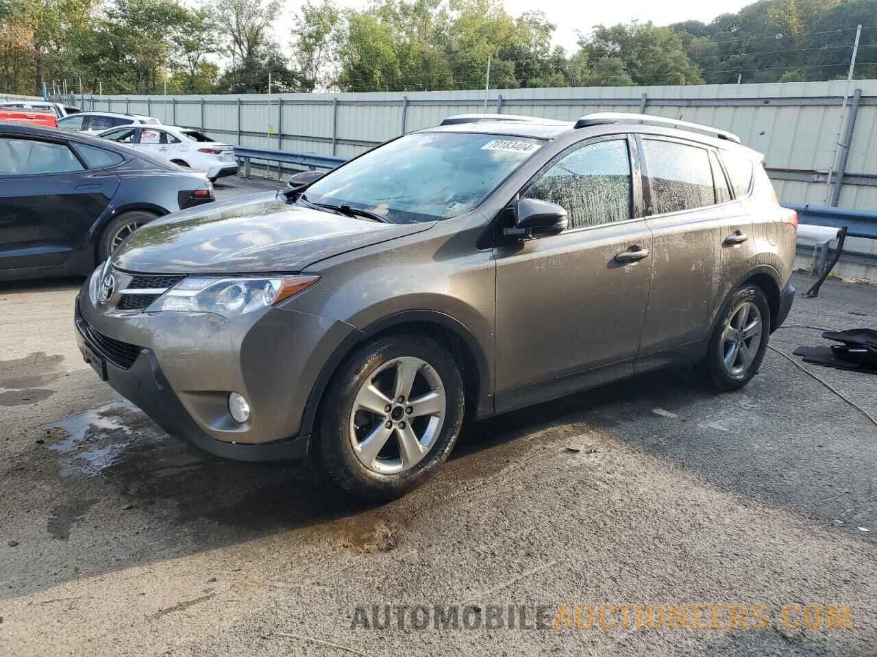 2T3RFREV4FW252966 TOYOTA RAV4 2015