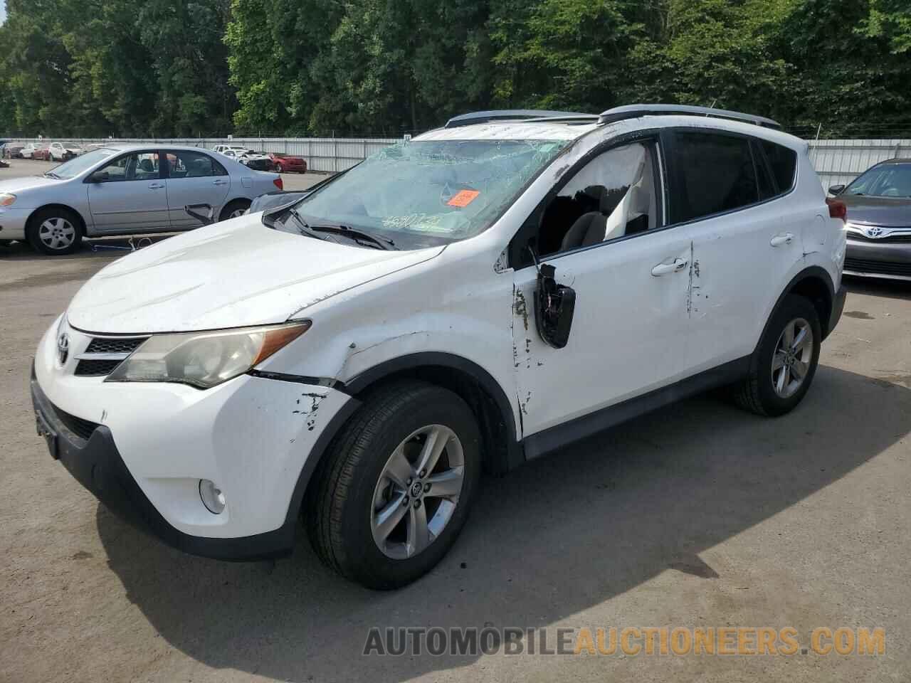 2T3RFREV4FW267693 TOYOTA RAV4 2015