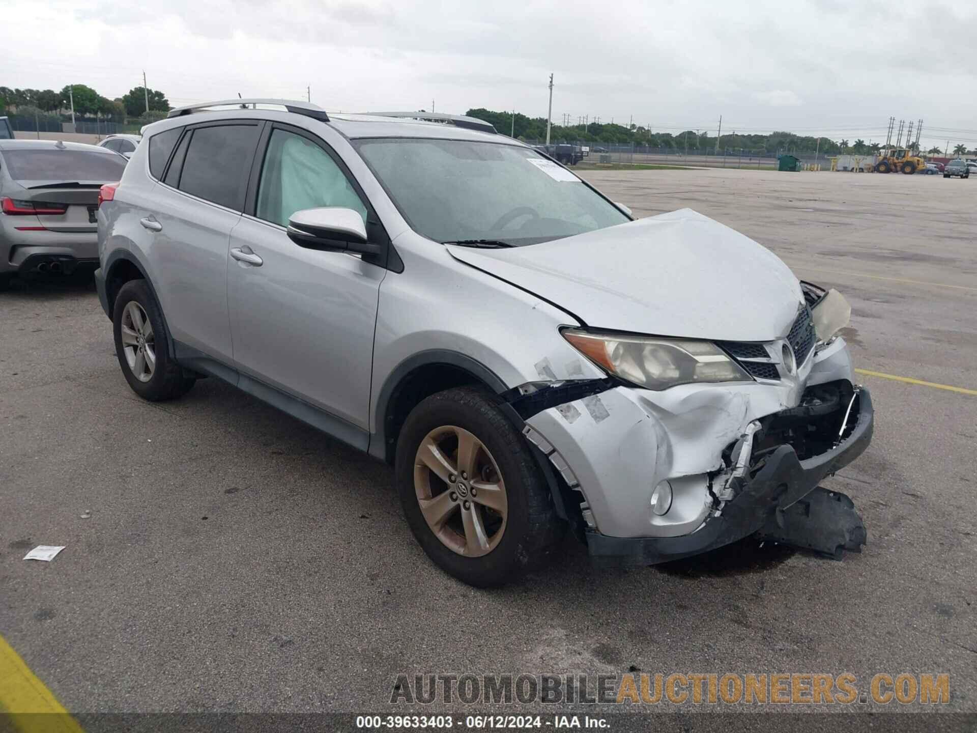 2T3RFREV4FW272778 TOYOTA RAV4 2015