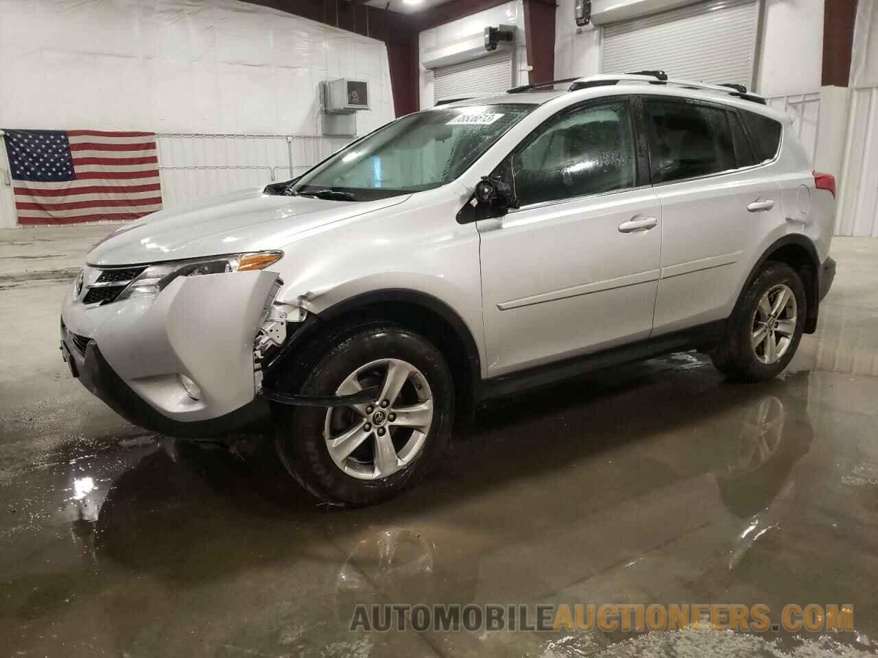 2T3RFREV4FW287989 TOYOTA RAV4 2015