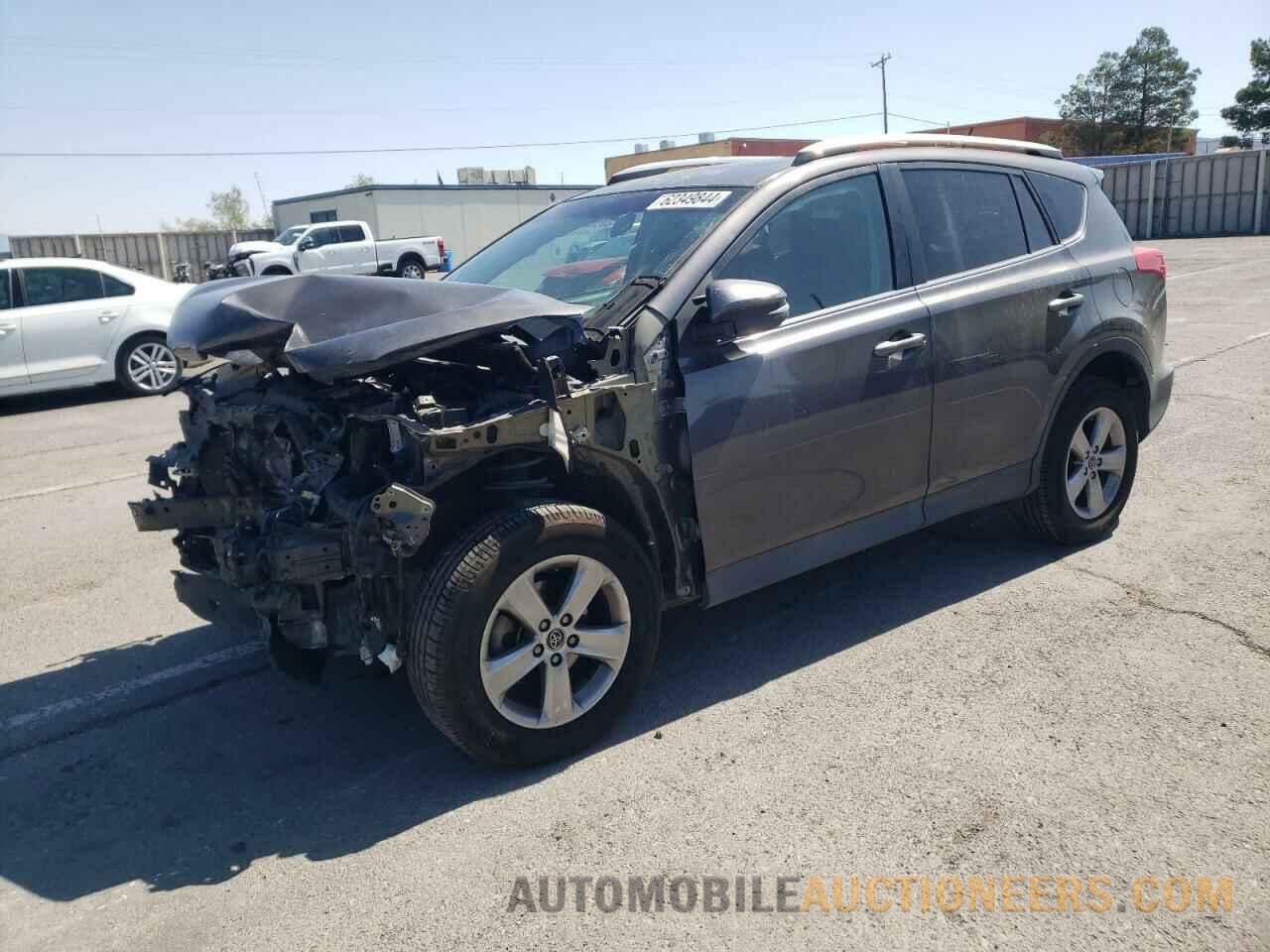 2T3RFREV4FW304029 TOYOTA RAV4 2015