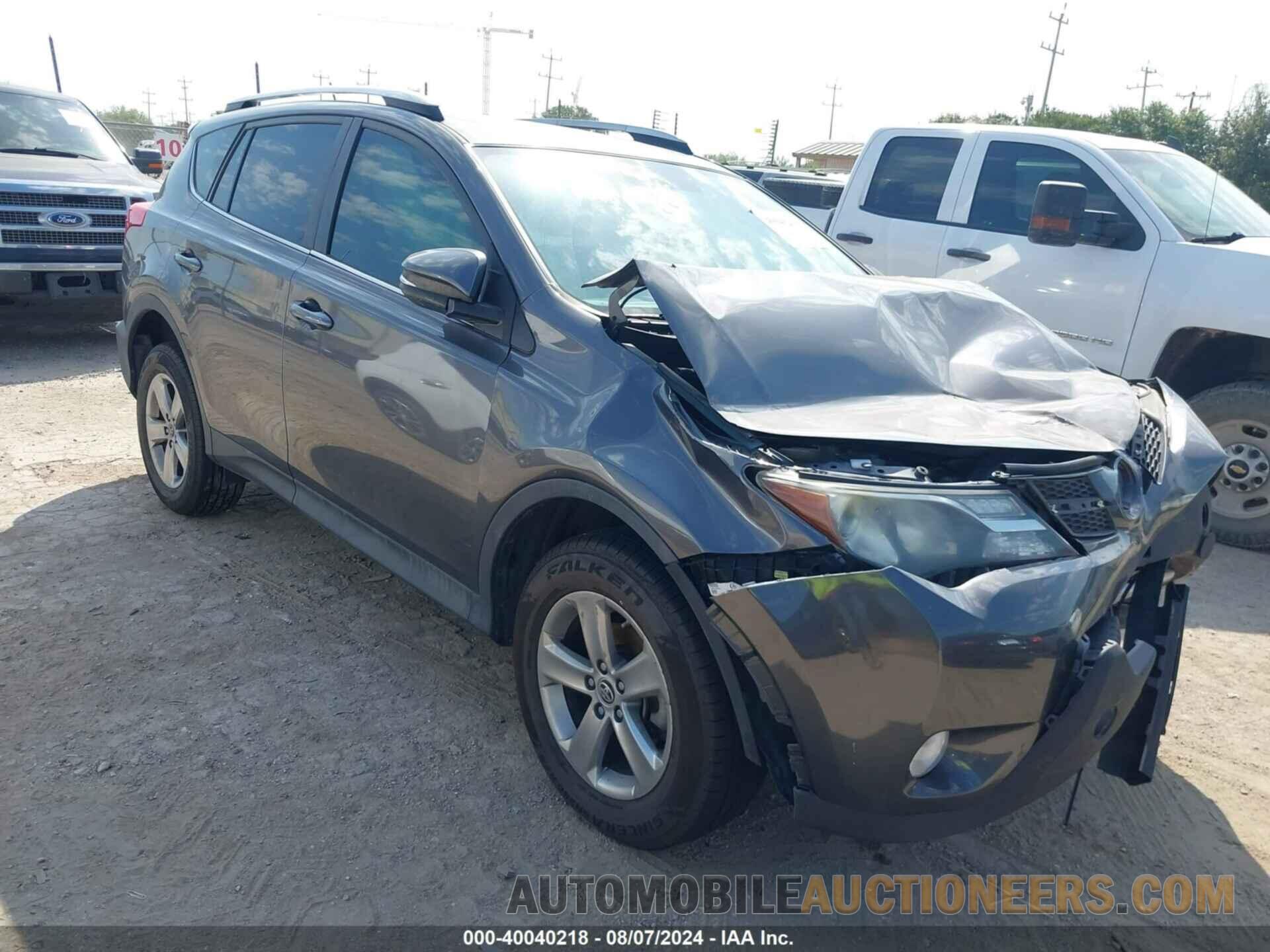 2T3RFREV4FW330890 TOYOTA RAV4 2015