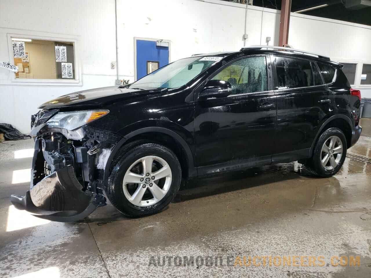 2T3RFREV4FW337371 TOYOTA RAV4 2015